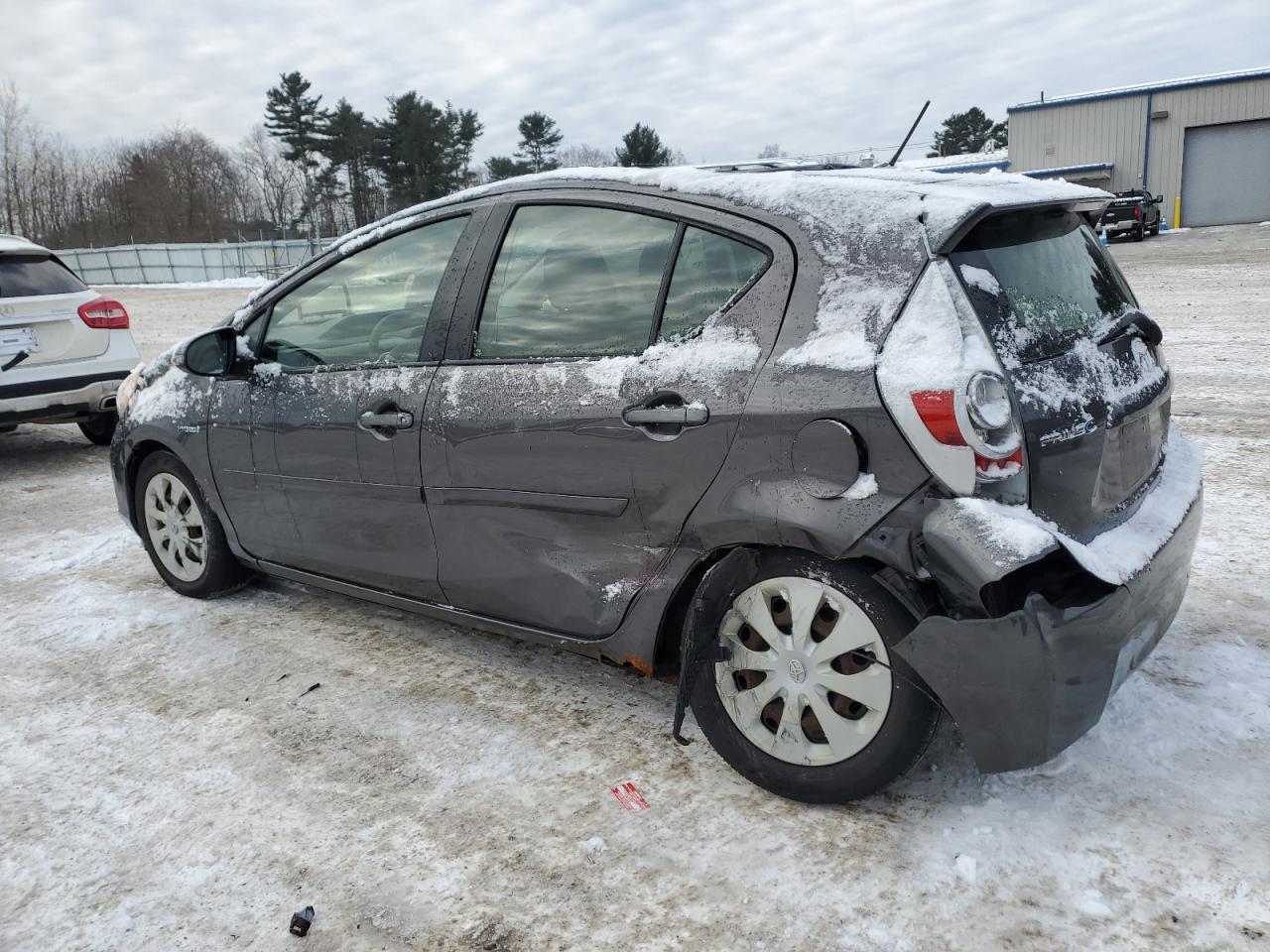 2013 Toyota Prius - Image 2