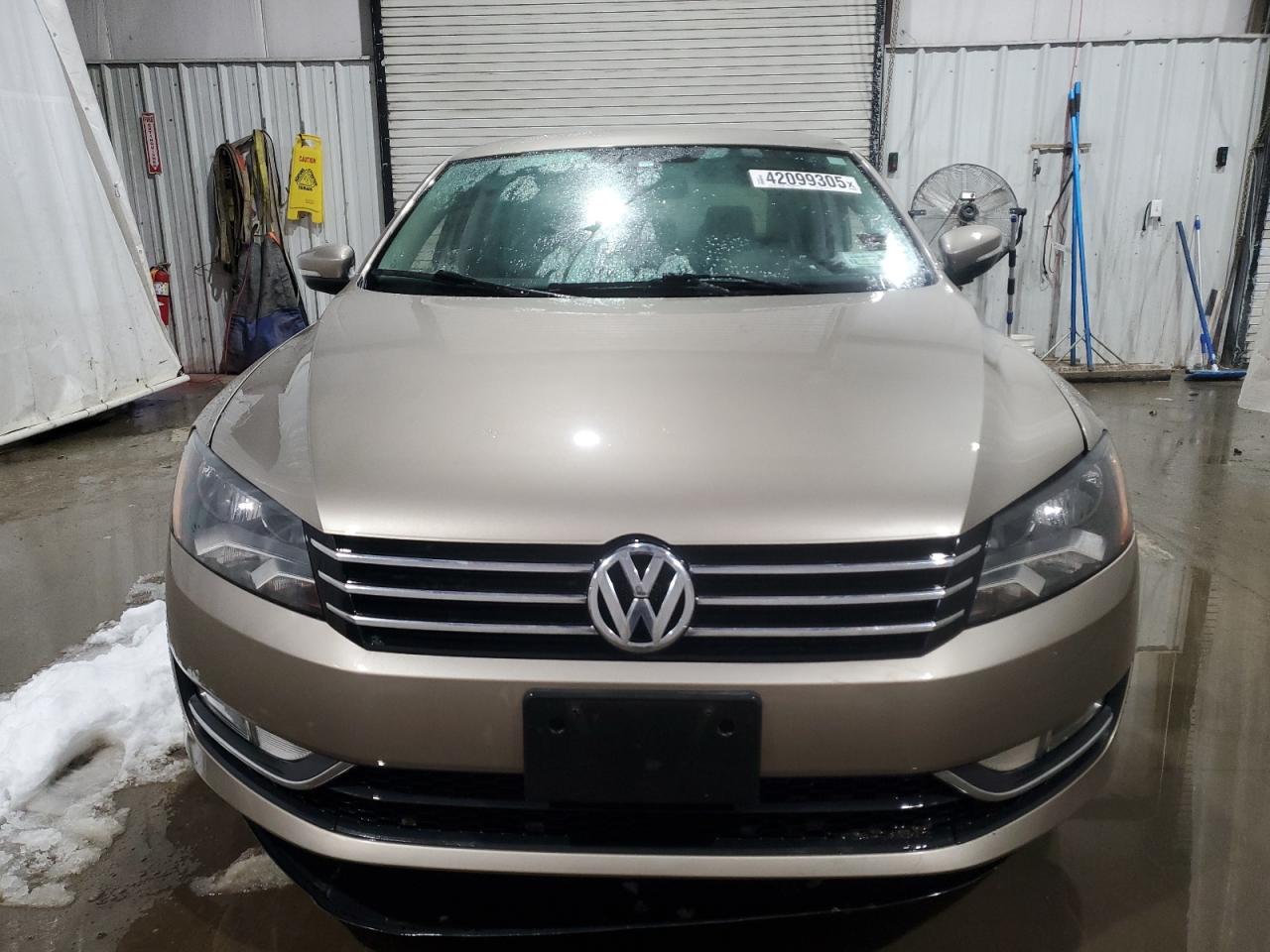 2015 Volkswagen Passat - Image 5