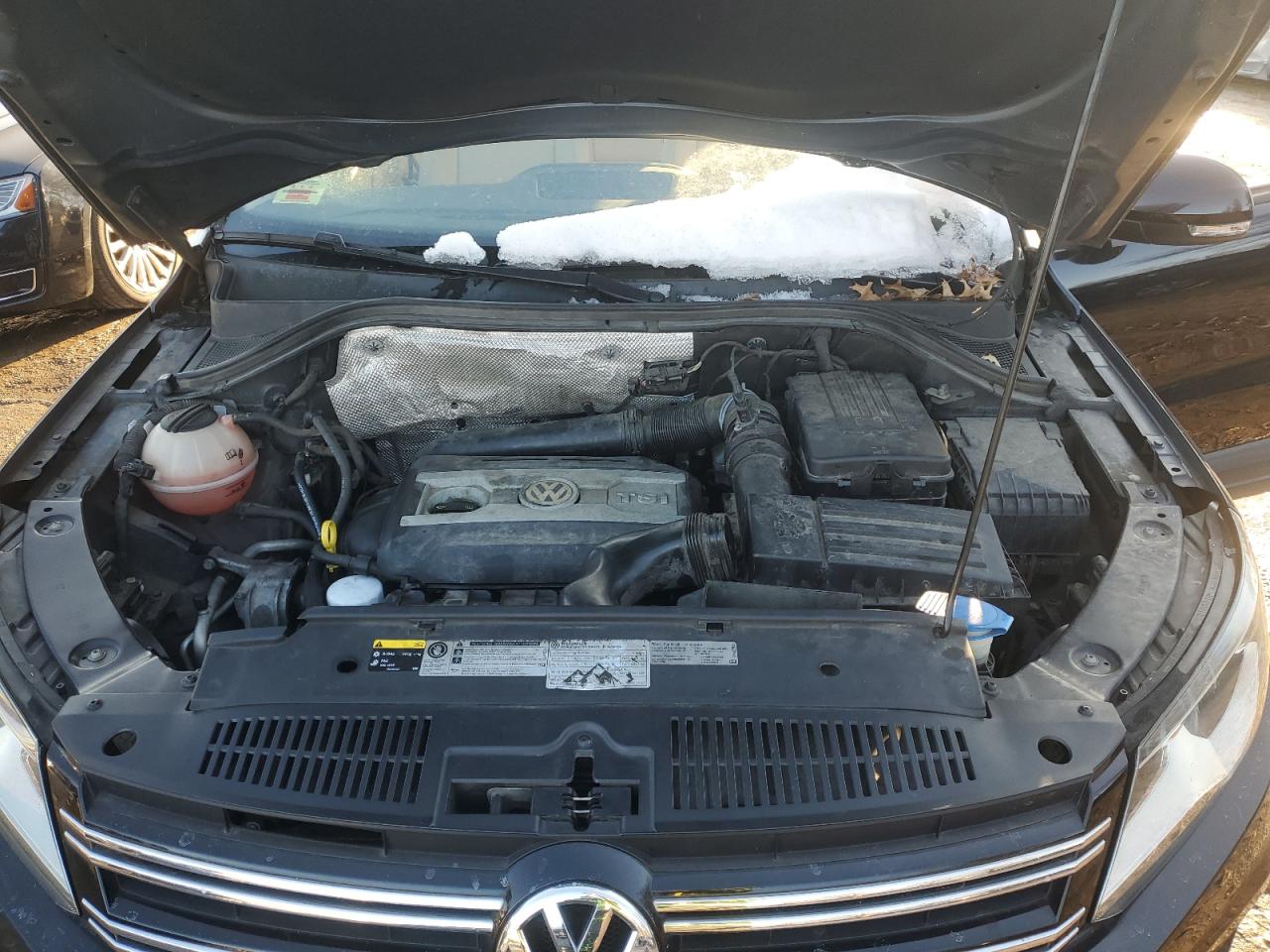 VIN WVGAV7AX7GW610877 2016 VOLKSWAGEN TIGUAN no.12