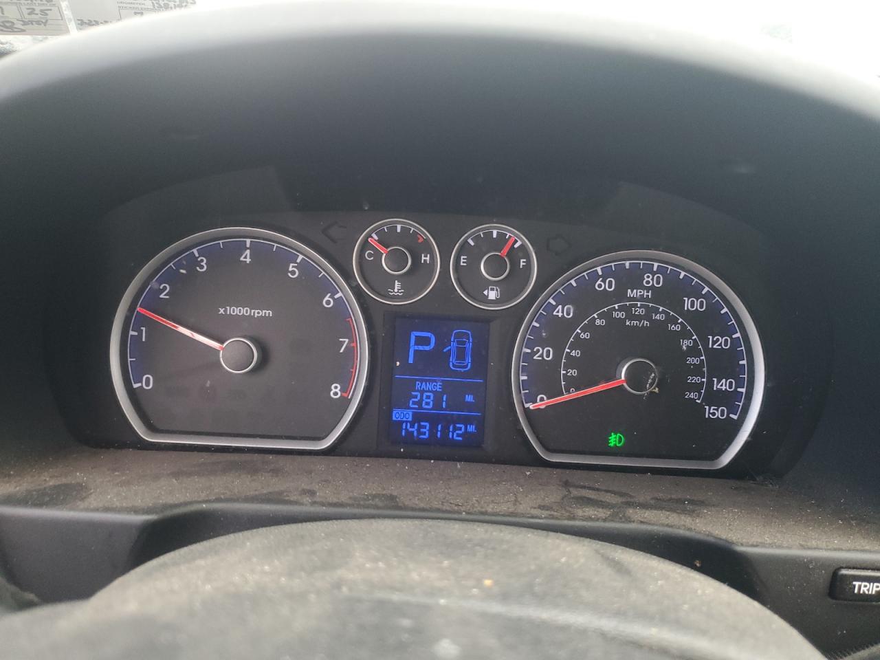 2012 Hyundai Elantra - Image 9