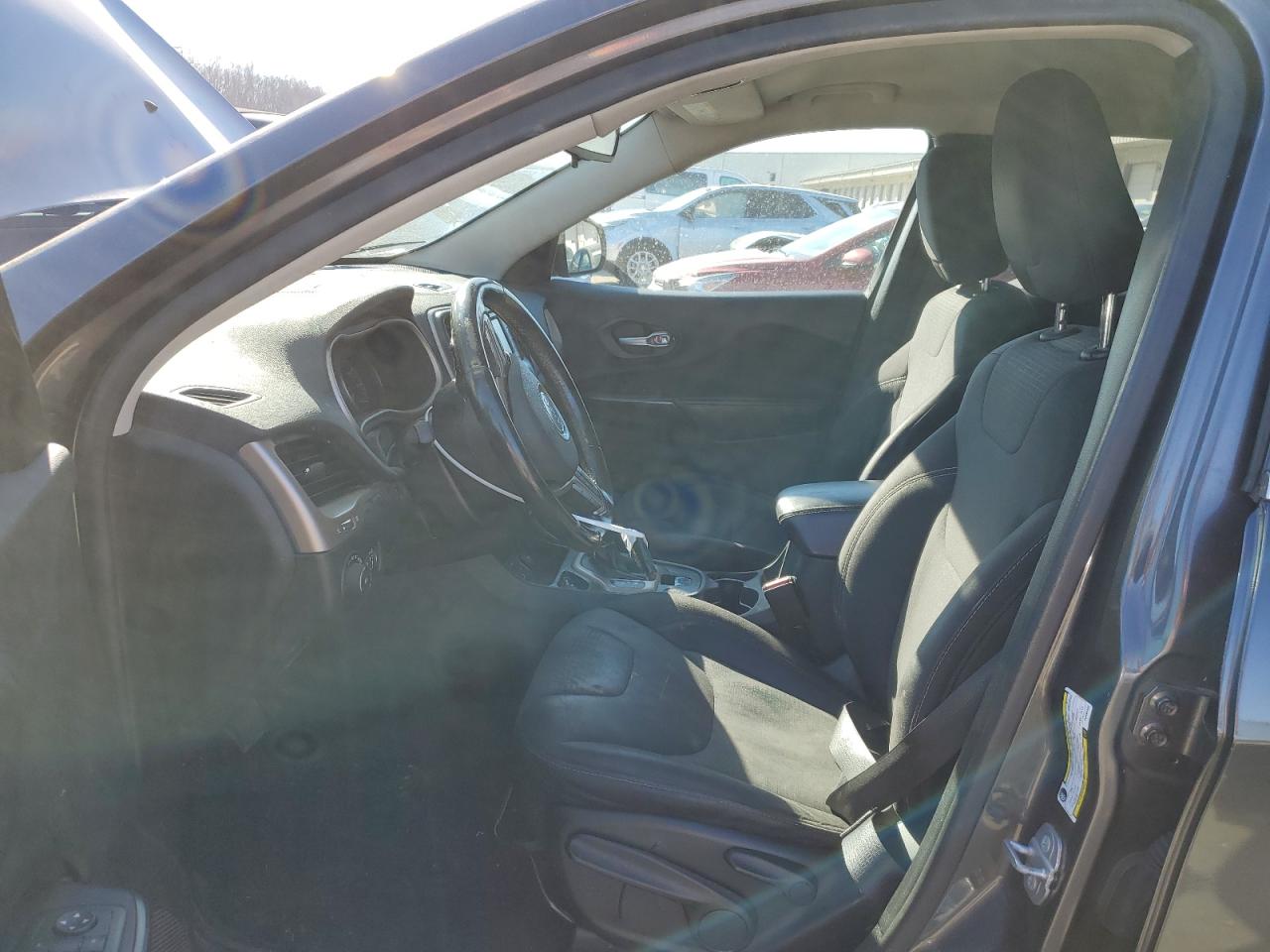 2015 Jeep Grand Cherokee - Image 7