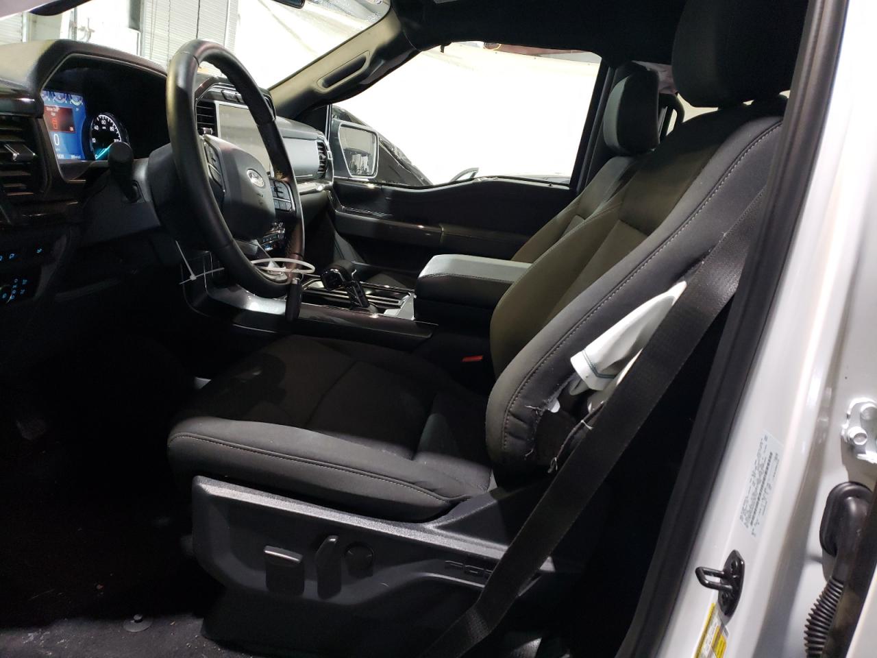 2023 Ford F-150 - Image 7