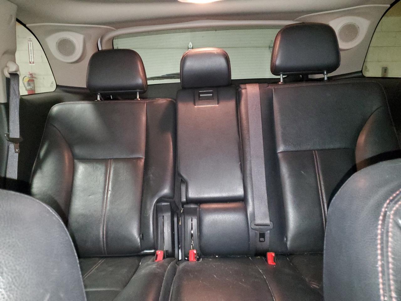 2011 Ford Edge - Image 10