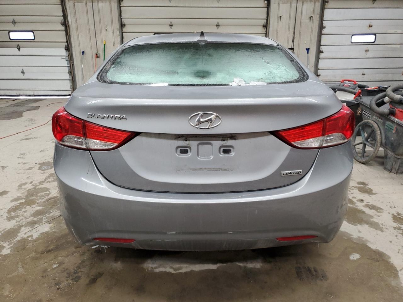 2013 Hyundai Elantra - Image 6