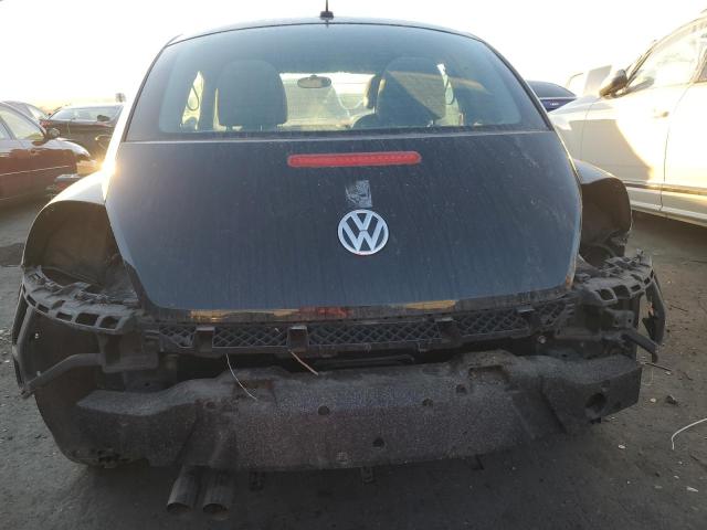 2013 VOLKSWAGEN BEETLE   