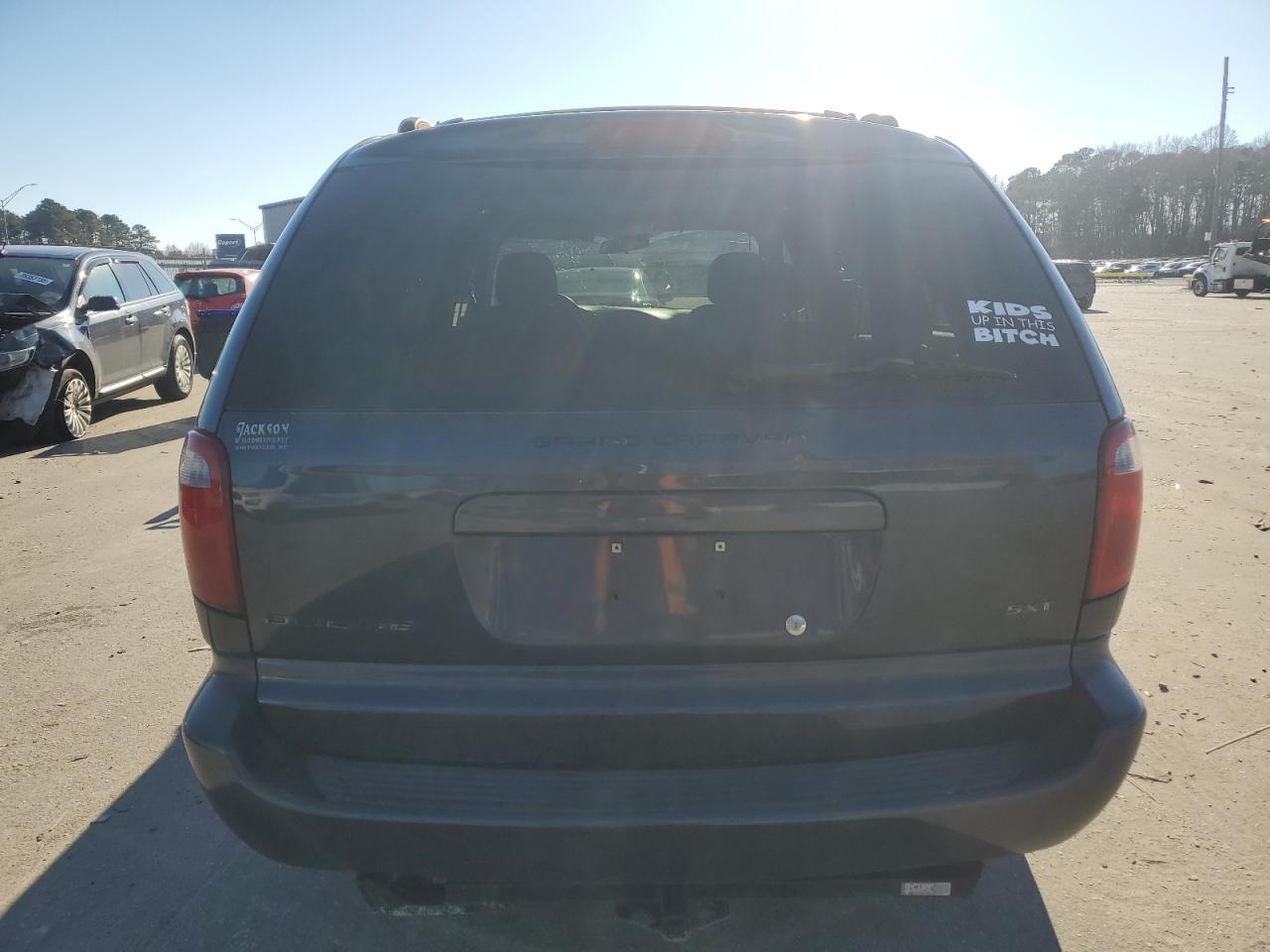 2007 Dodge Caravan - Image 6