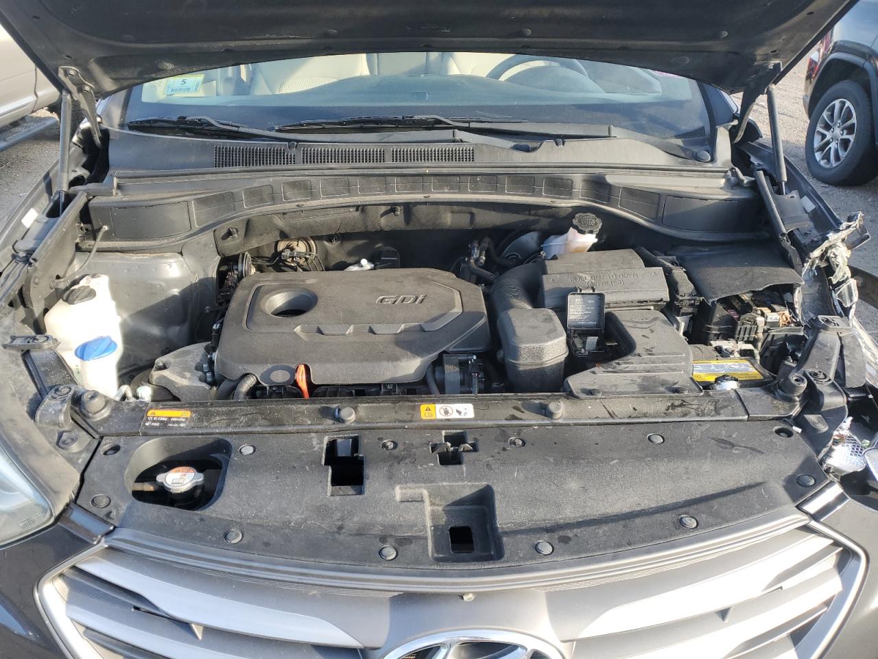 2017 Hyundai Santa Fe - Image 12