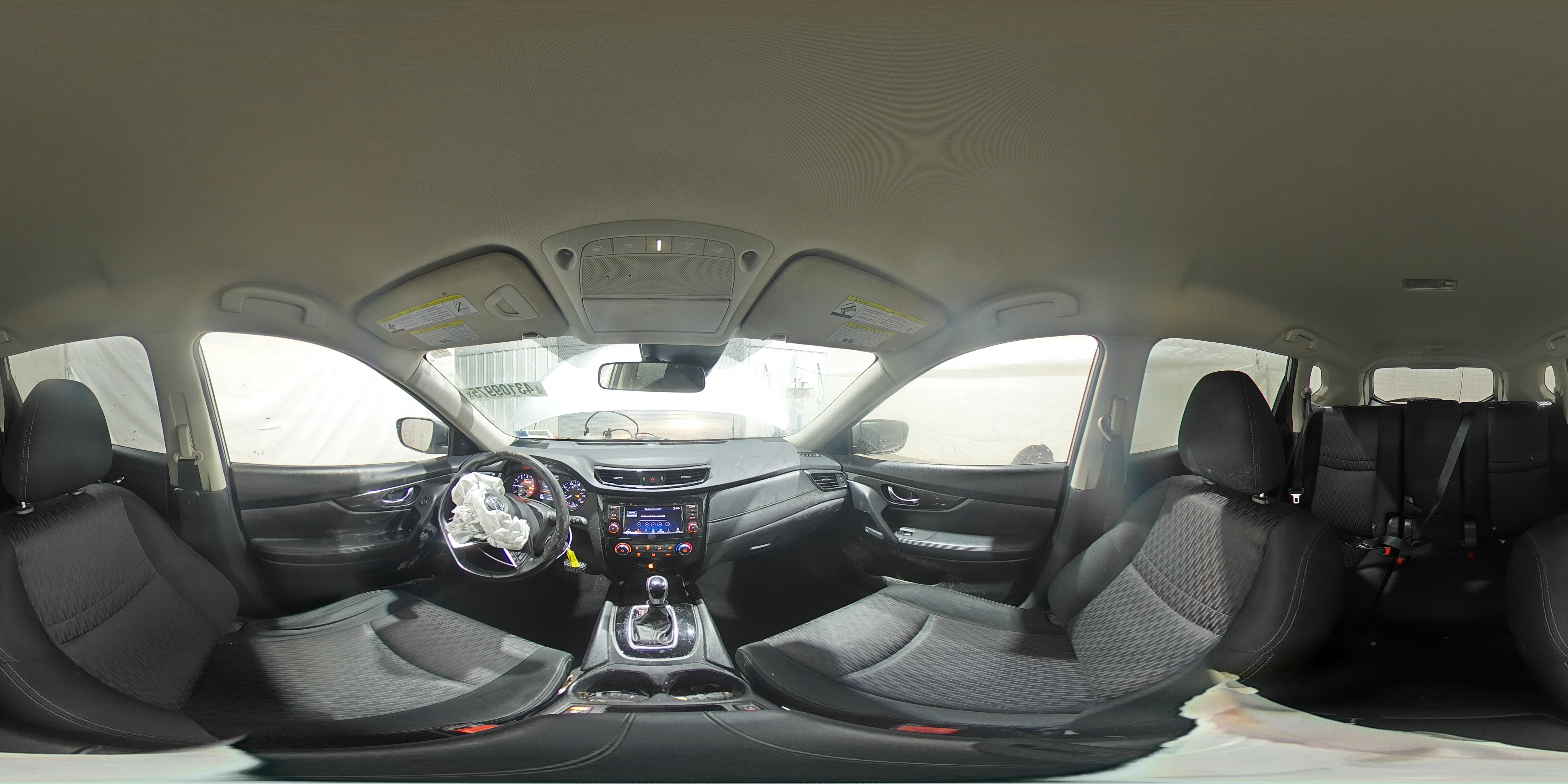 2020 Nissan Rogue - Image 15
