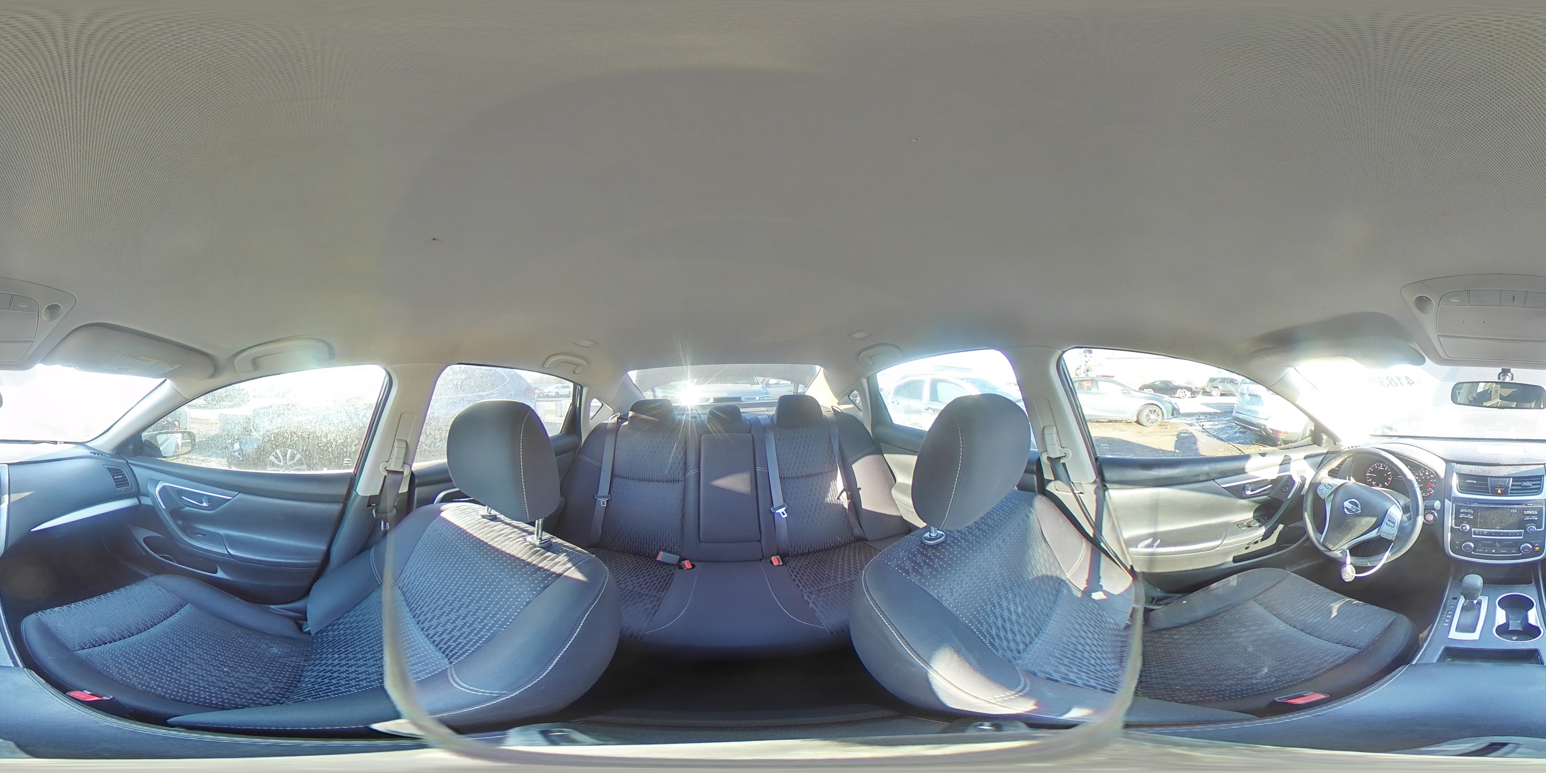 2016 Nissan Altima - Image 14