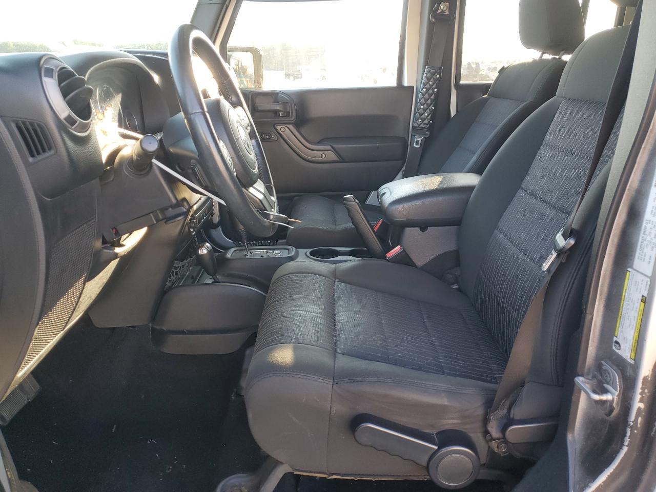 2012 Jeep Wrangler - Image 7