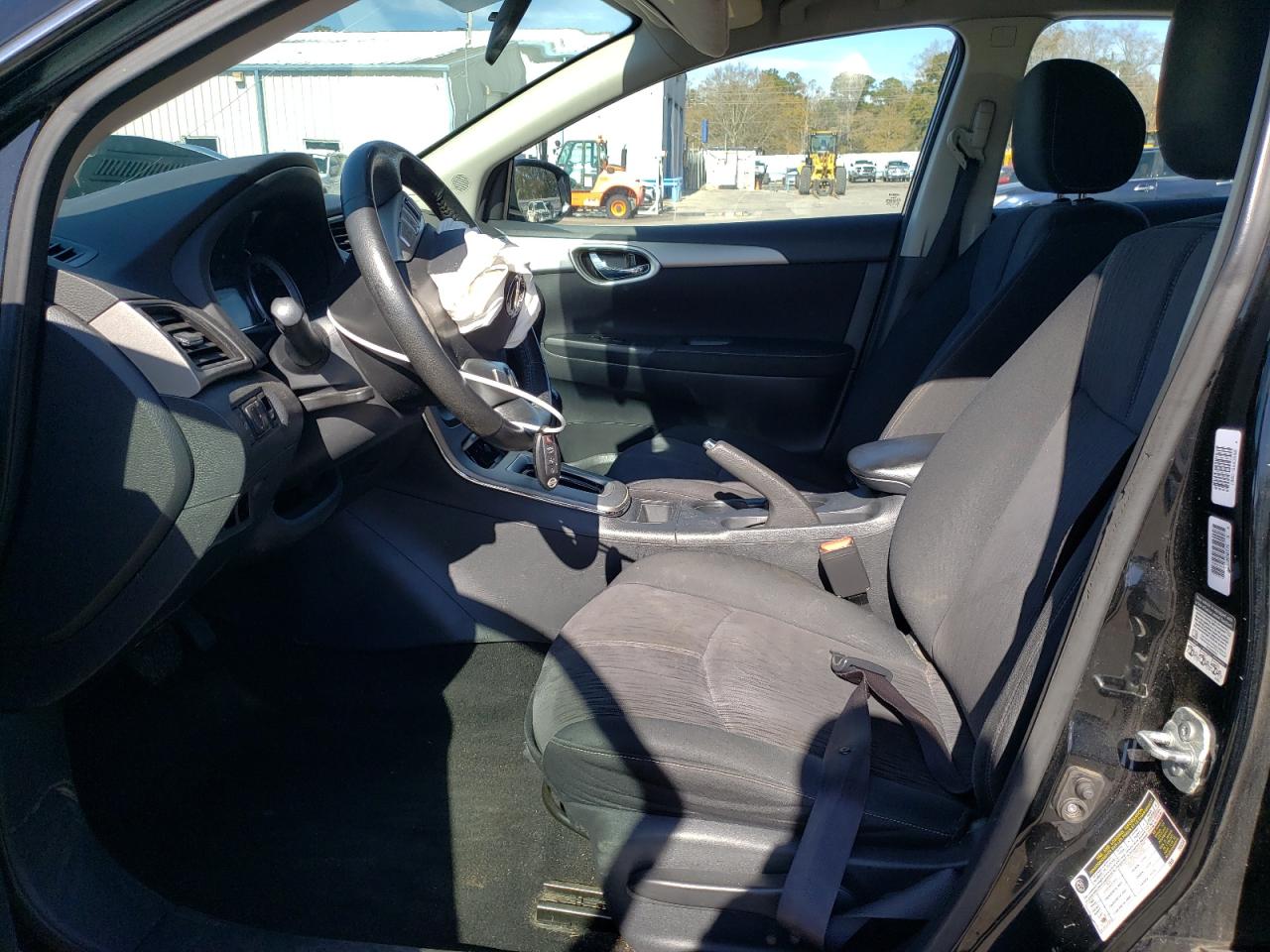2015 Nissan Sentra - Image 7