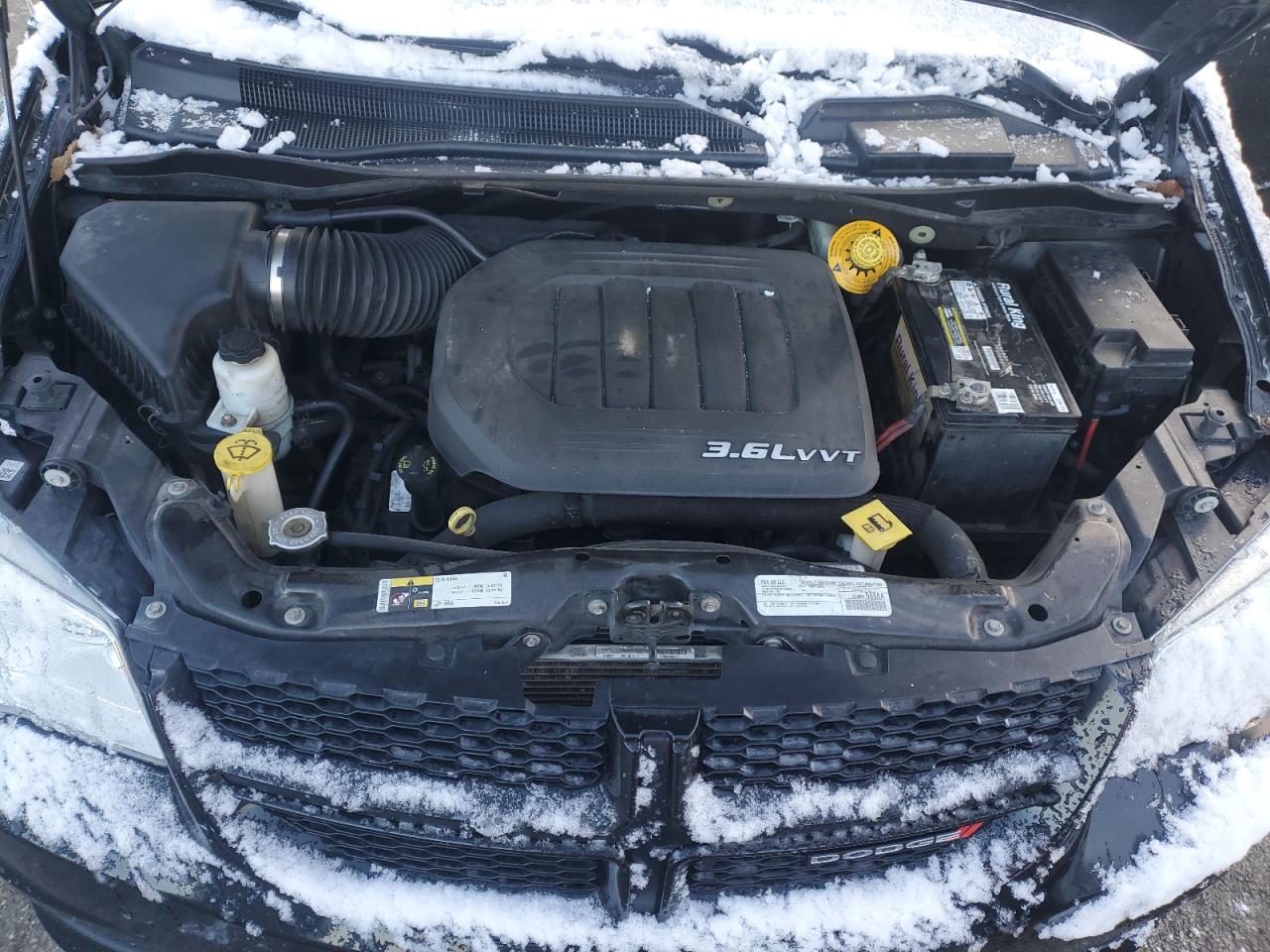 2016 Dodge Caravan - Image 12