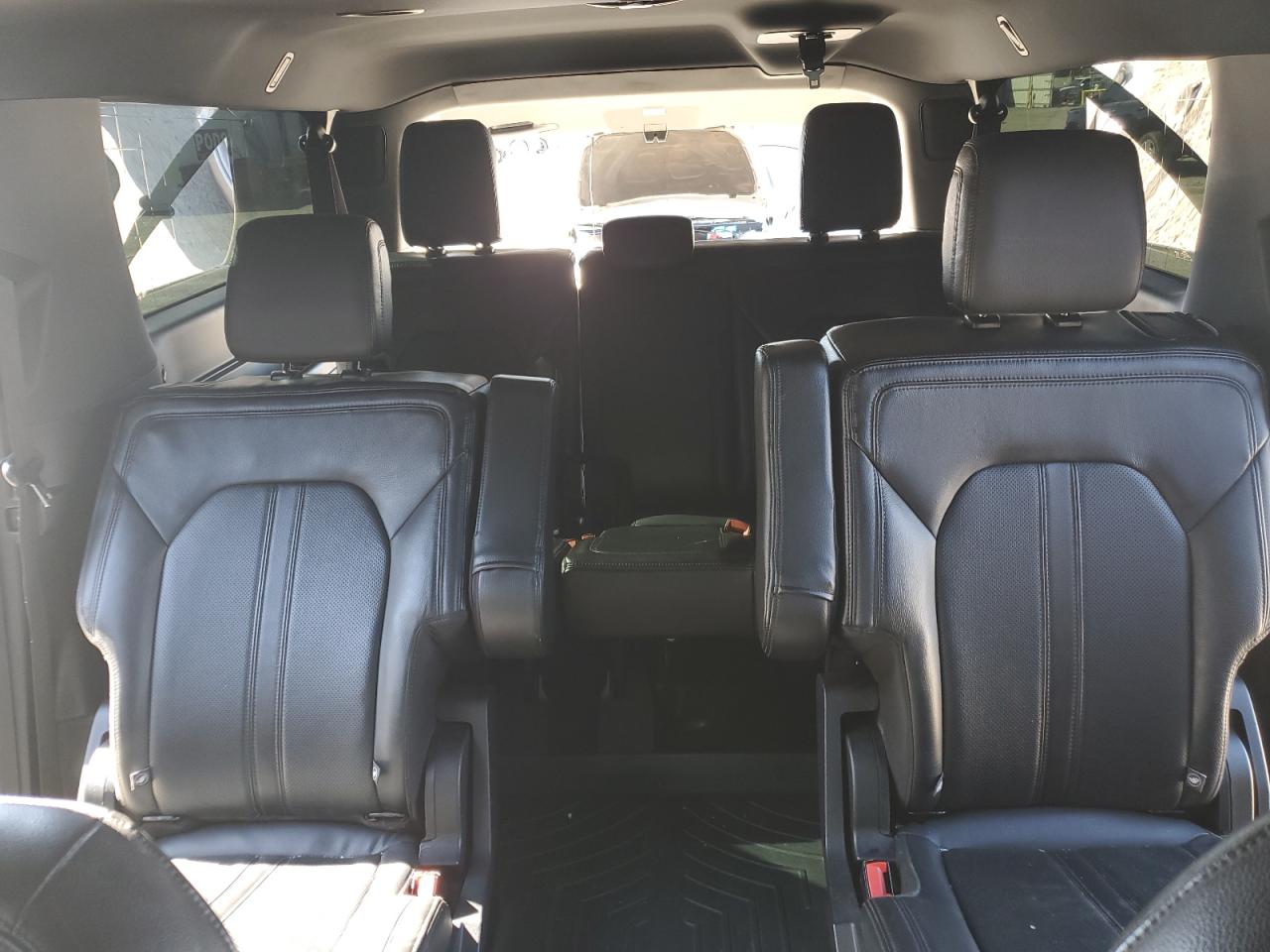 2018 Ford Expedition - Image 10