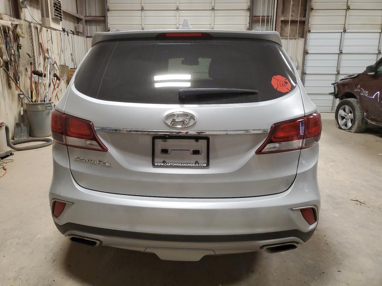 2018 Hyundai Santa Fe - Image 6