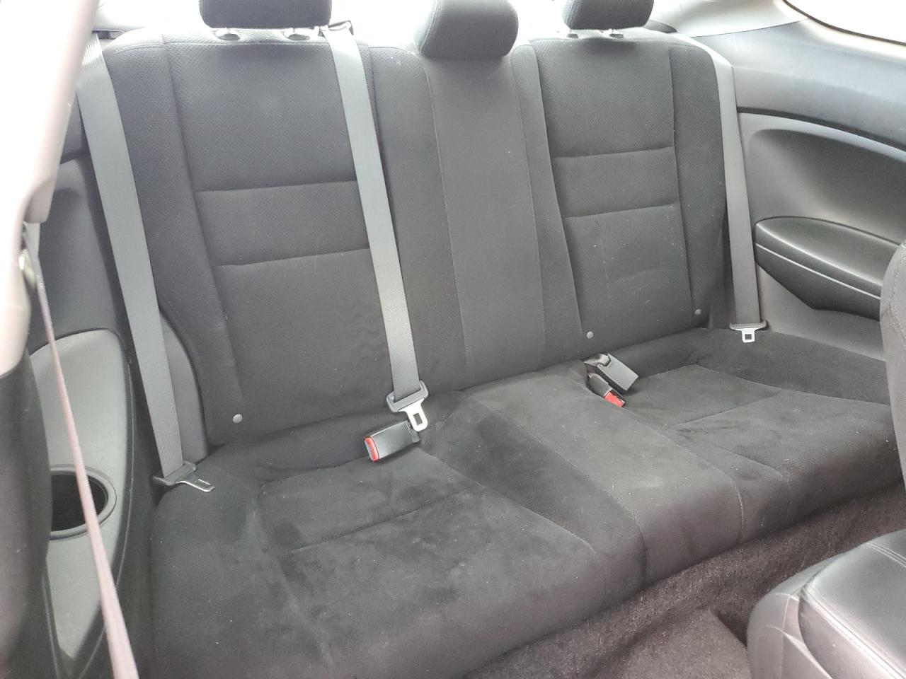 2012 Honda Accord - Image 10