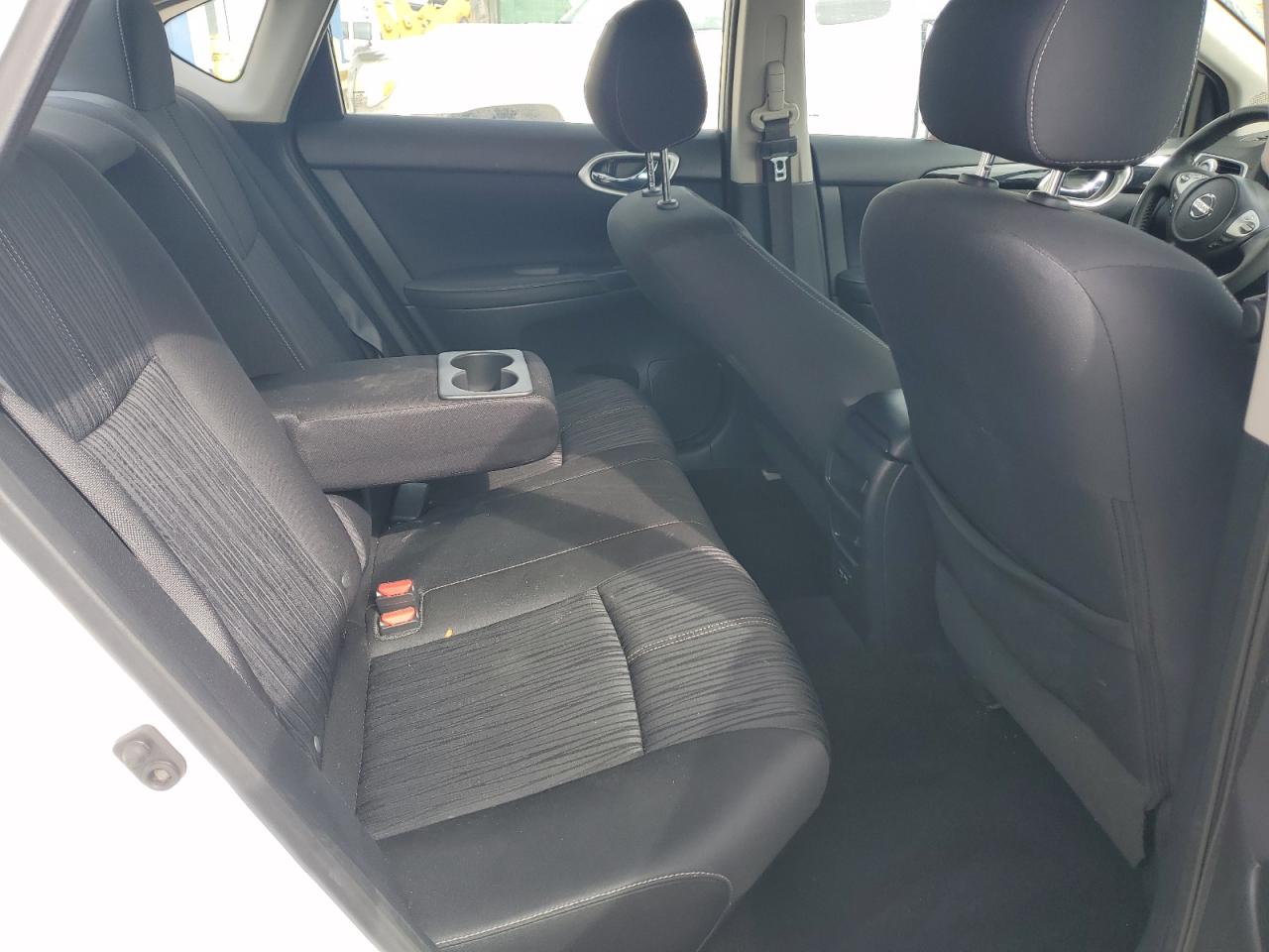 2018 Nissan Sentra - Image 10