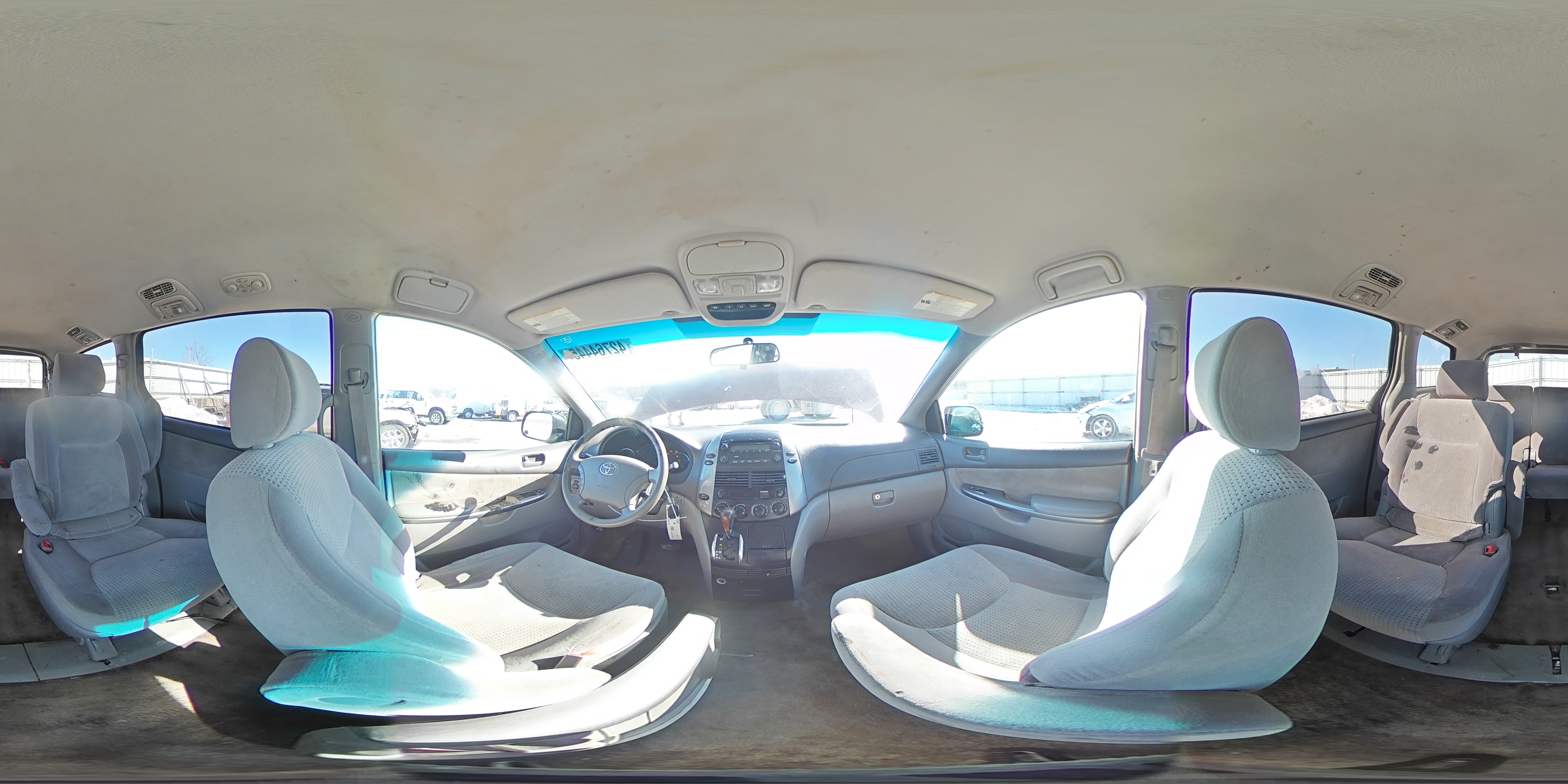 2007 Toyota Sienna - Image 14