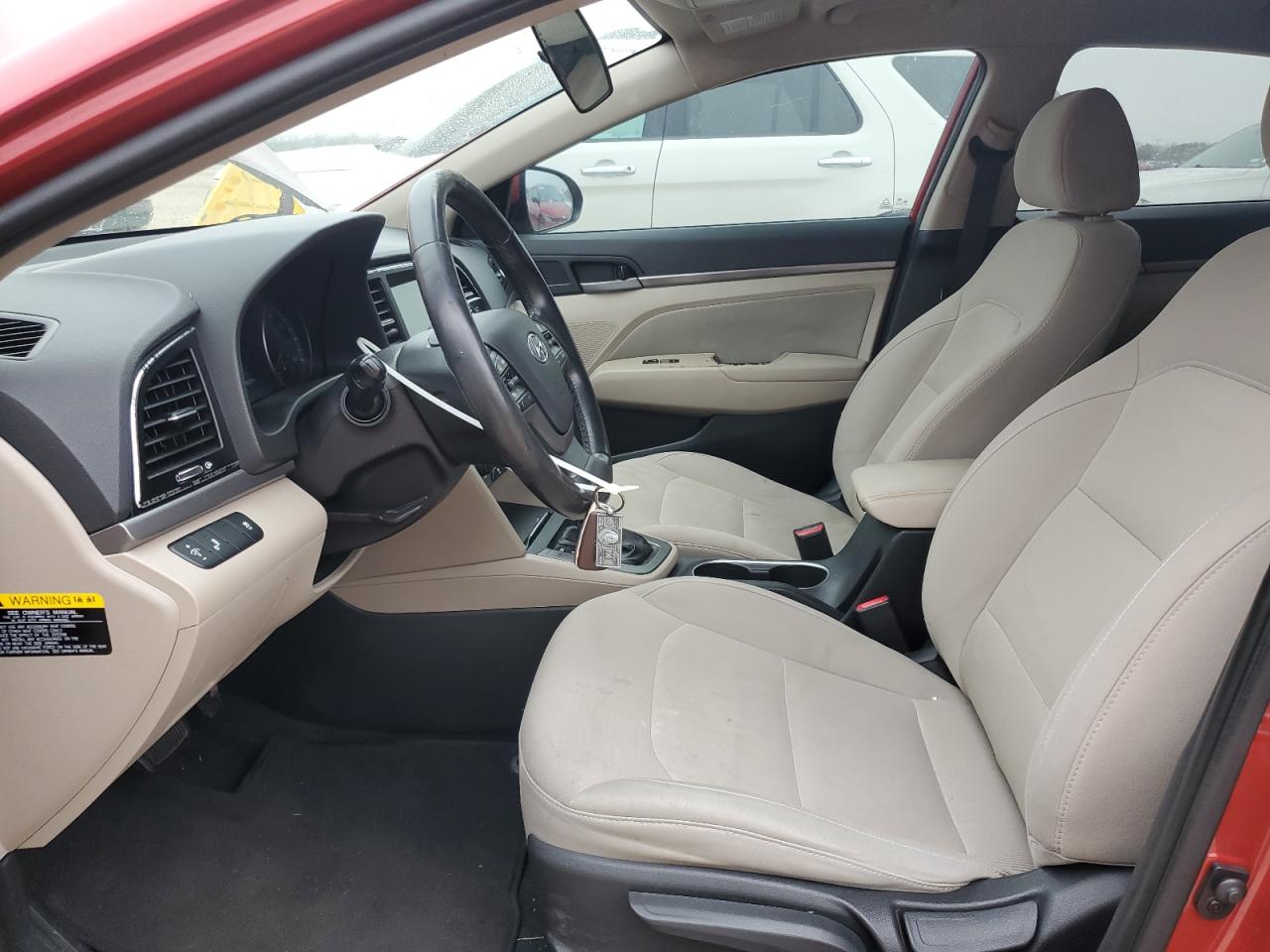 2017 Hyundai Elantra - Image 7
