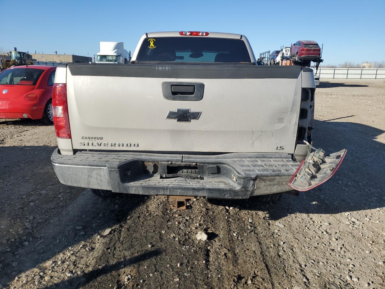 2007 Chevrolet Silverado - Image 6