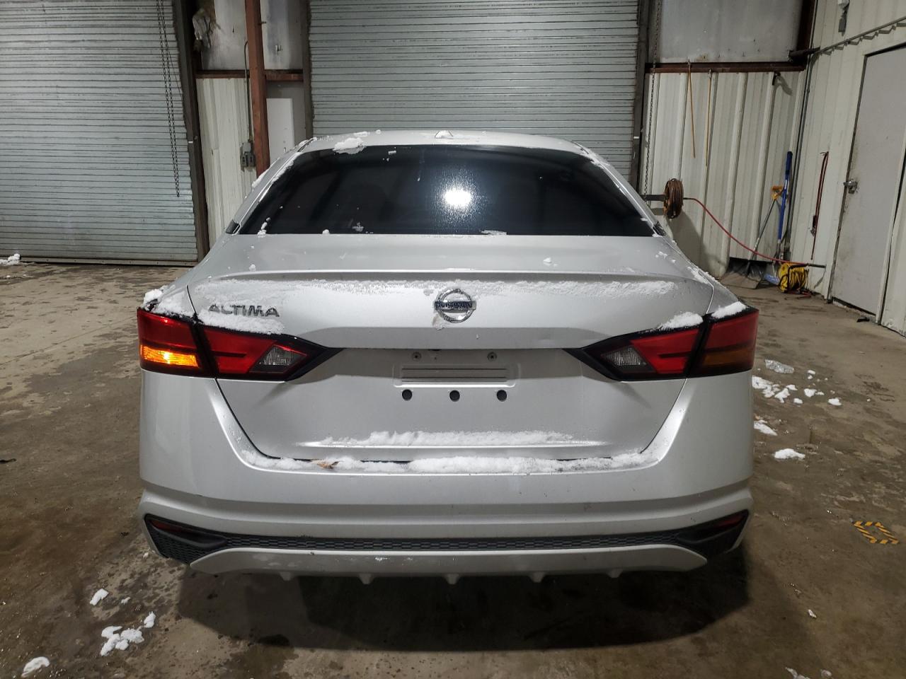 2020 Nissan Altima - Image 6