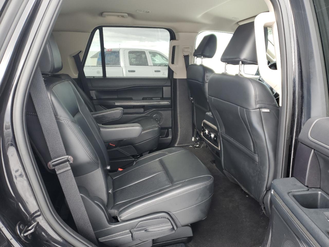 2023 Ford Expedition - Image 10
