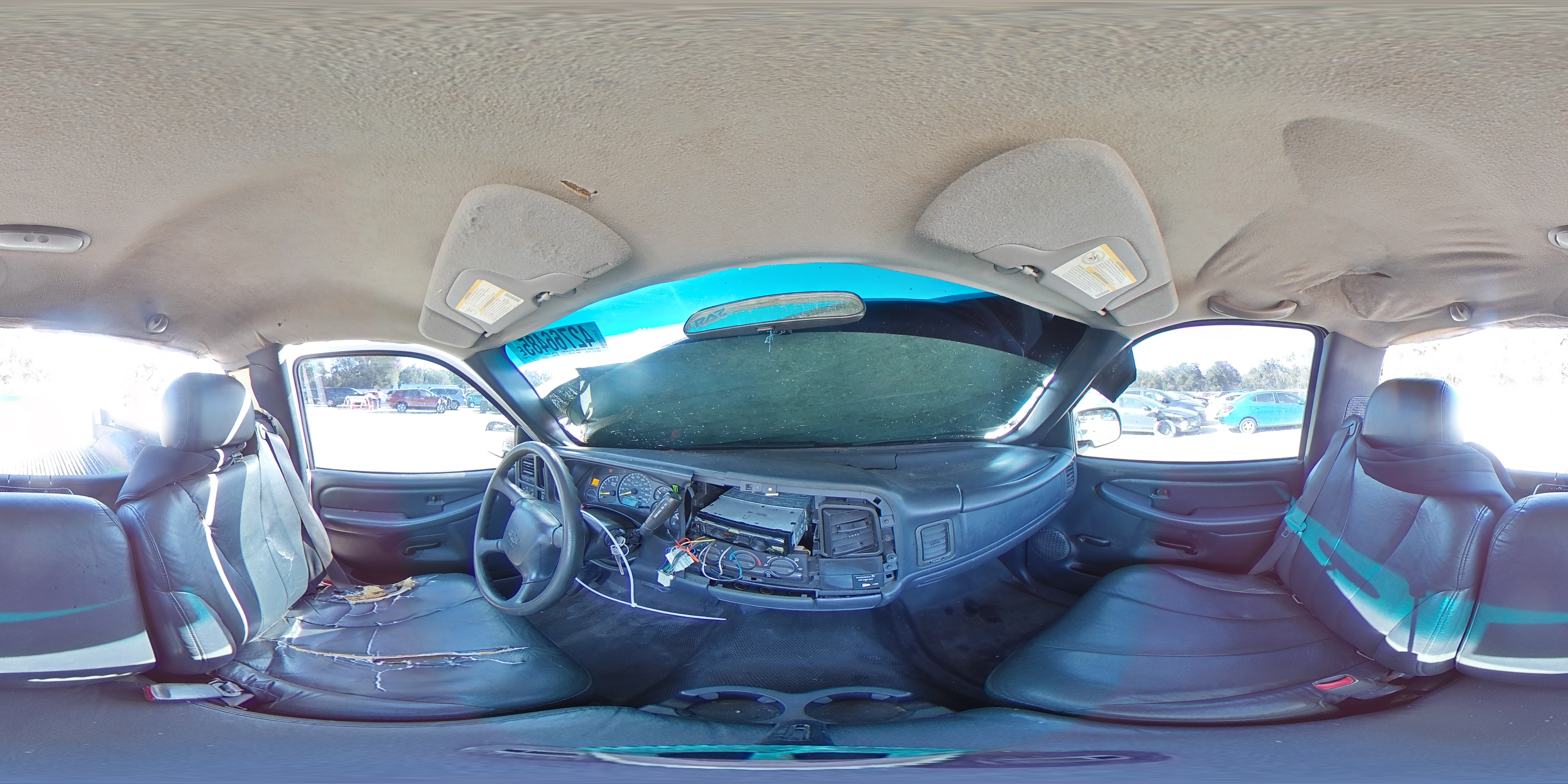 2001 Chevrolet Silverado - Image 13