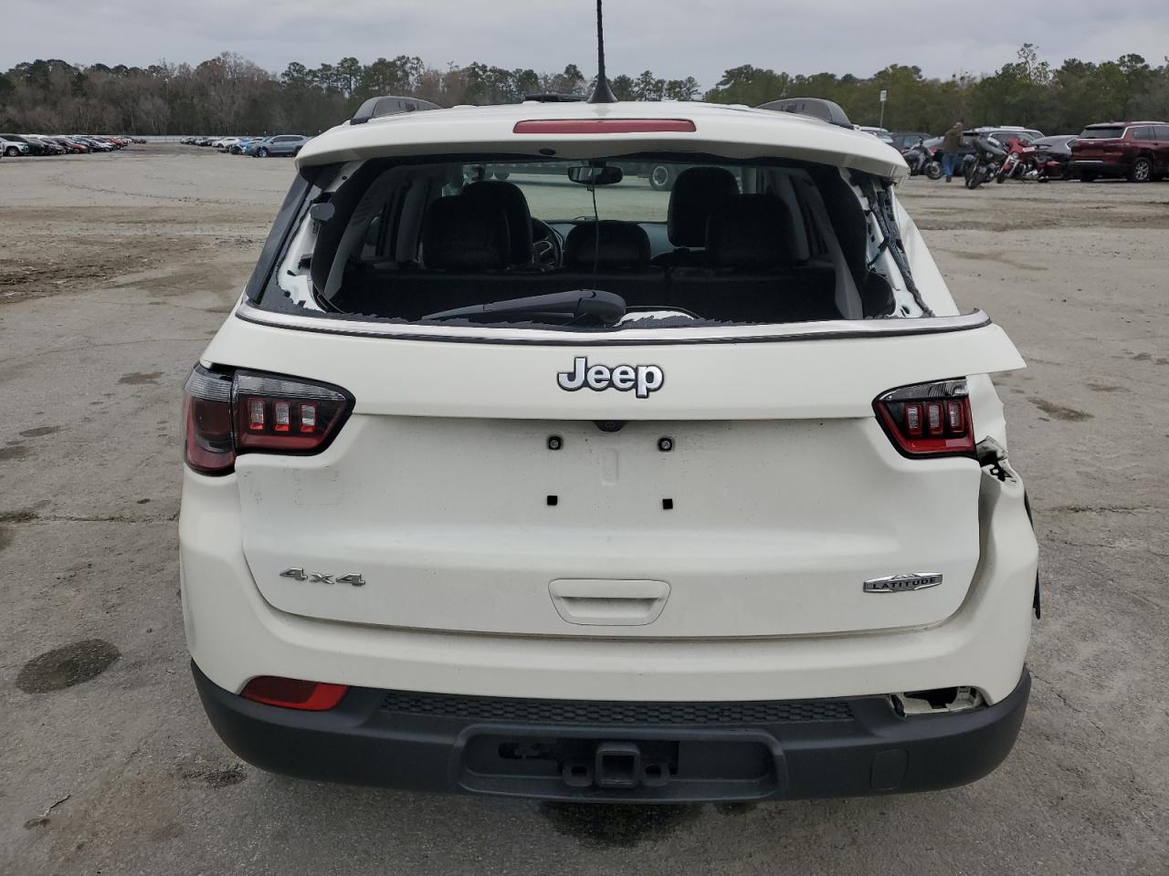 2021 Jeep Compass - Image 6