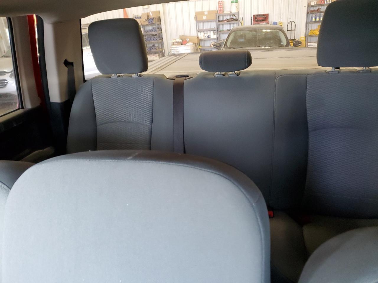 2015 RAM 1500 - Image 10
