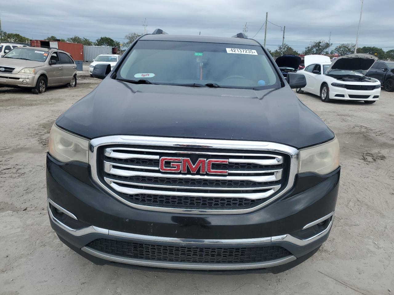 2017 GMC Acadia - Image 5
