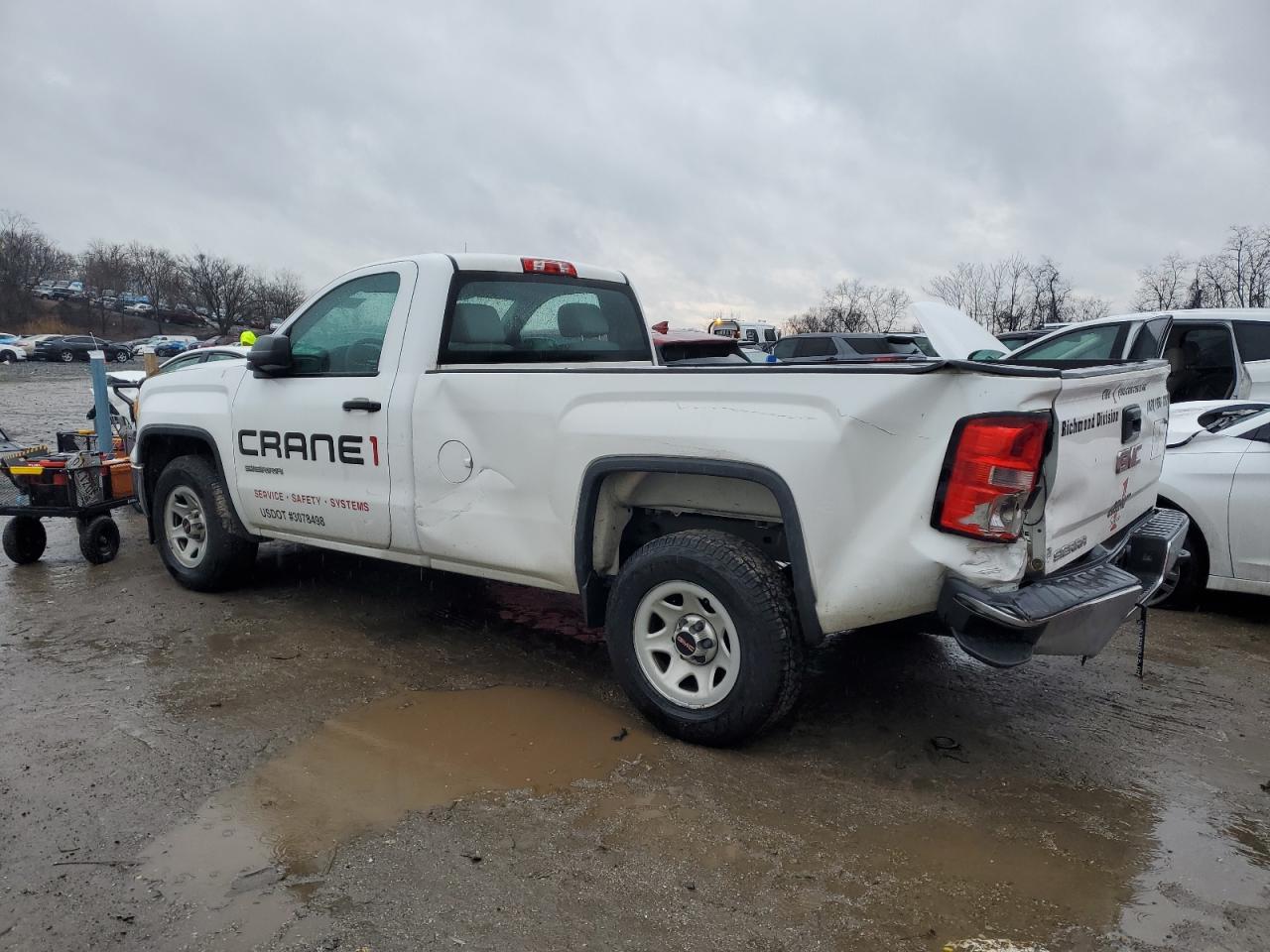 2014 GMC Sierra - Image 2
