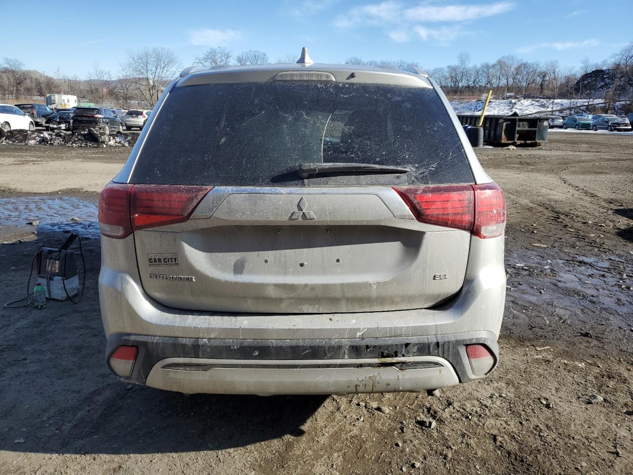2020 Mitsubishi Outlander - Image 6