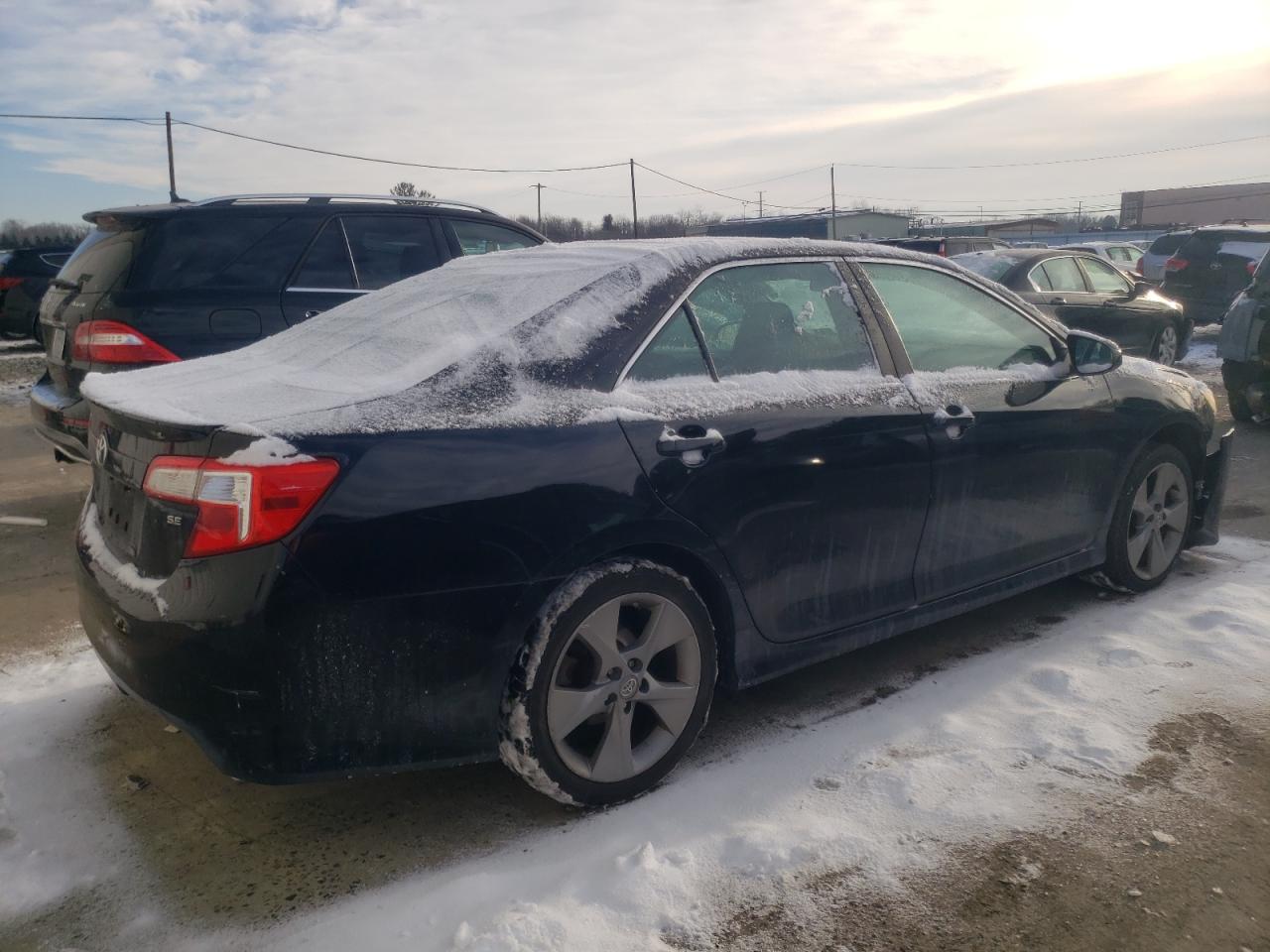 2012 Toyota Camry - Image 3