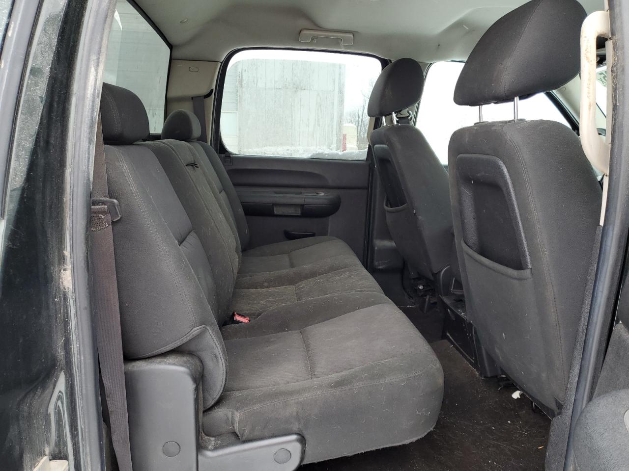 2013 Chevrolet Silverado - Image 11