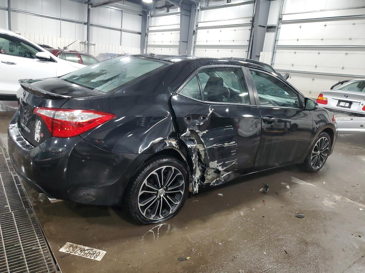 2015 Toyota Corolla - Image 3