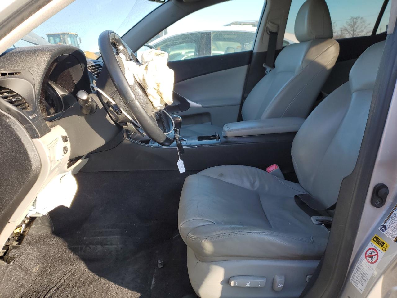 2008 Lexus IS - Image 7