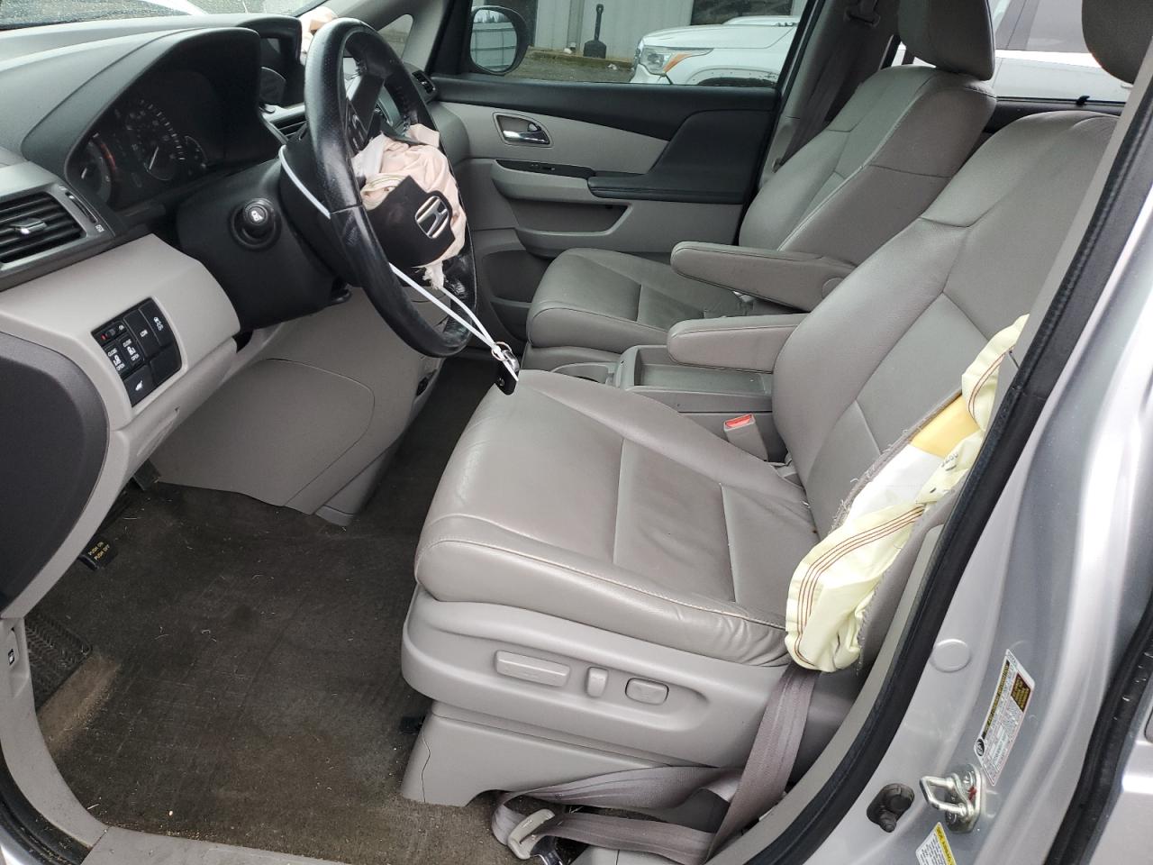 2014 Honda Odyssey - Image 7