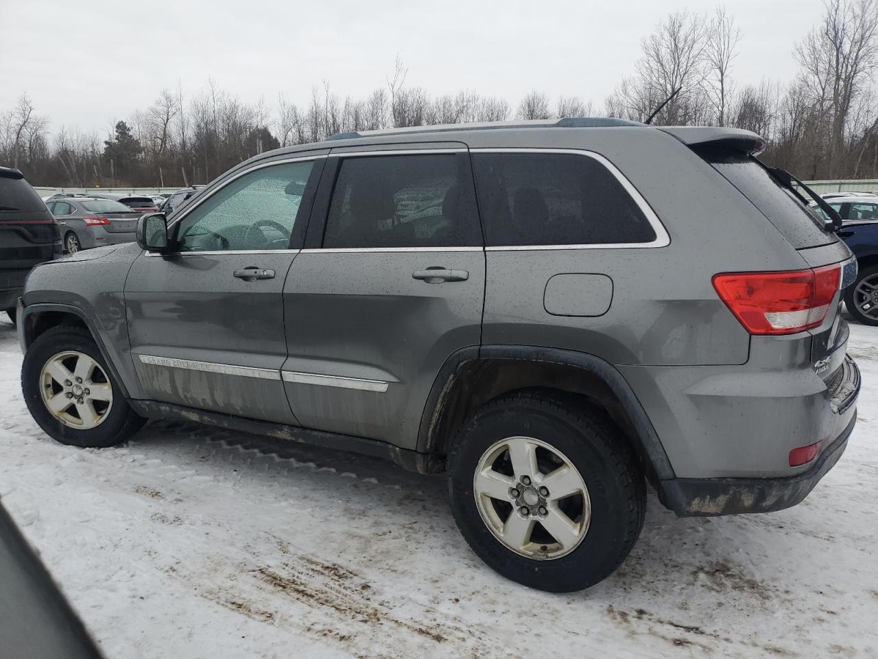 2012 Jeep Grand Cherokee - Image 2
