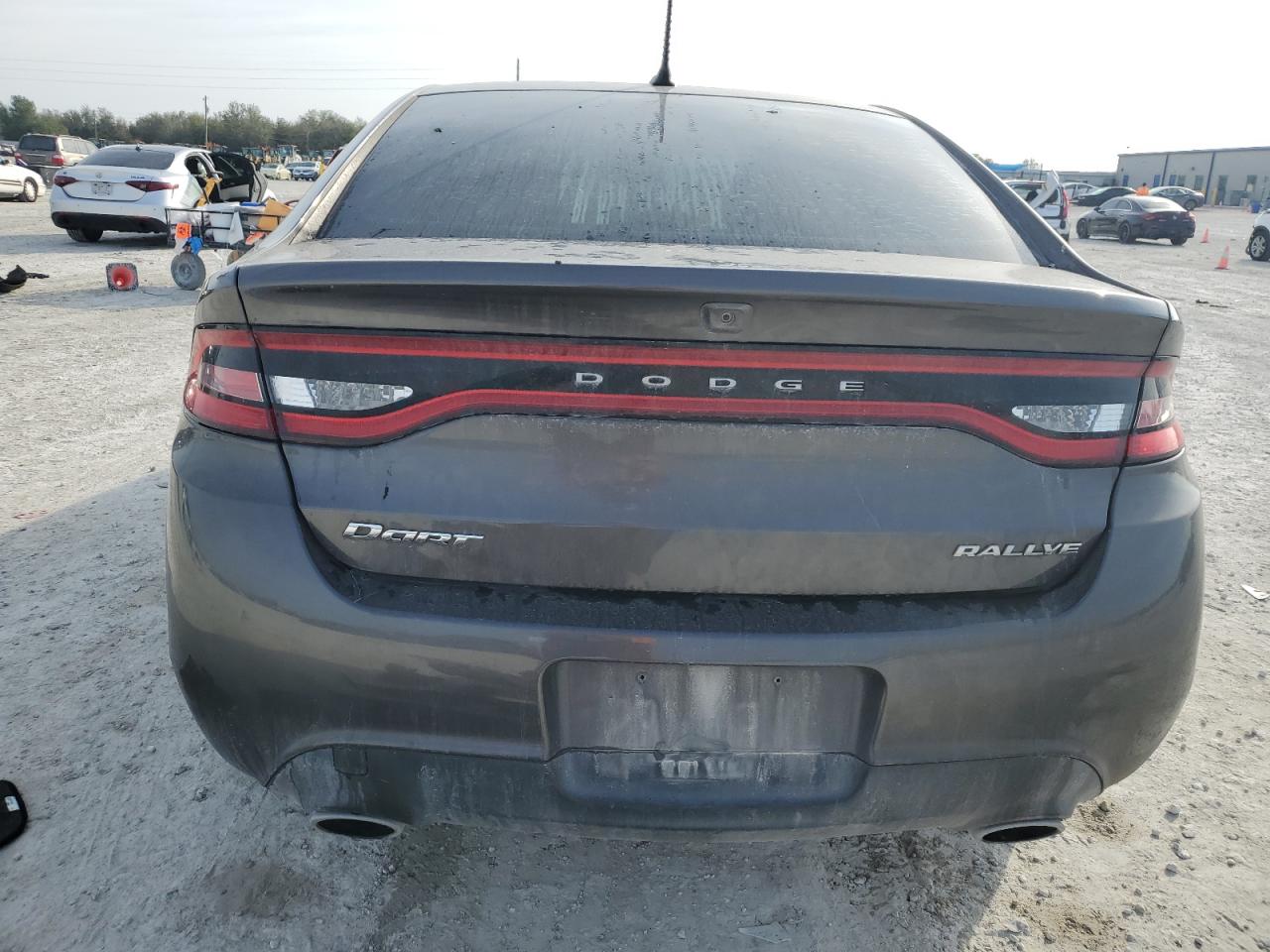 2016 Dodge Dart - Image 6