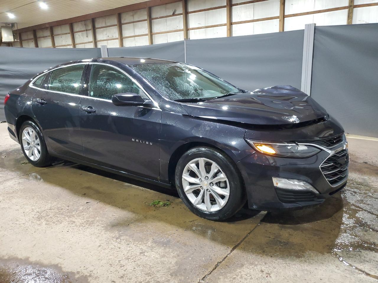 2023 Chevrolet Malibu - Image 4