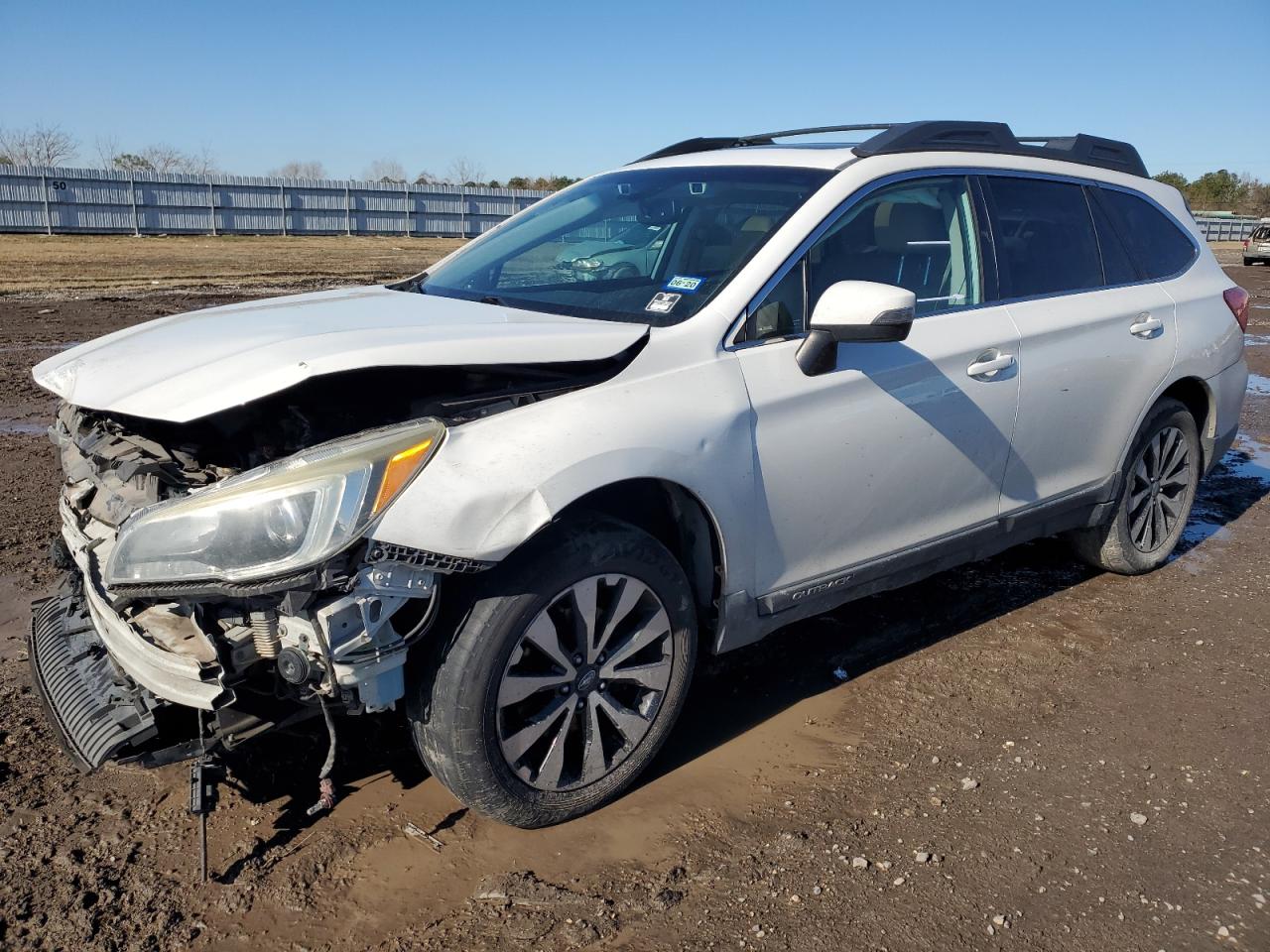 2015 Subaru Outback - Image 1
