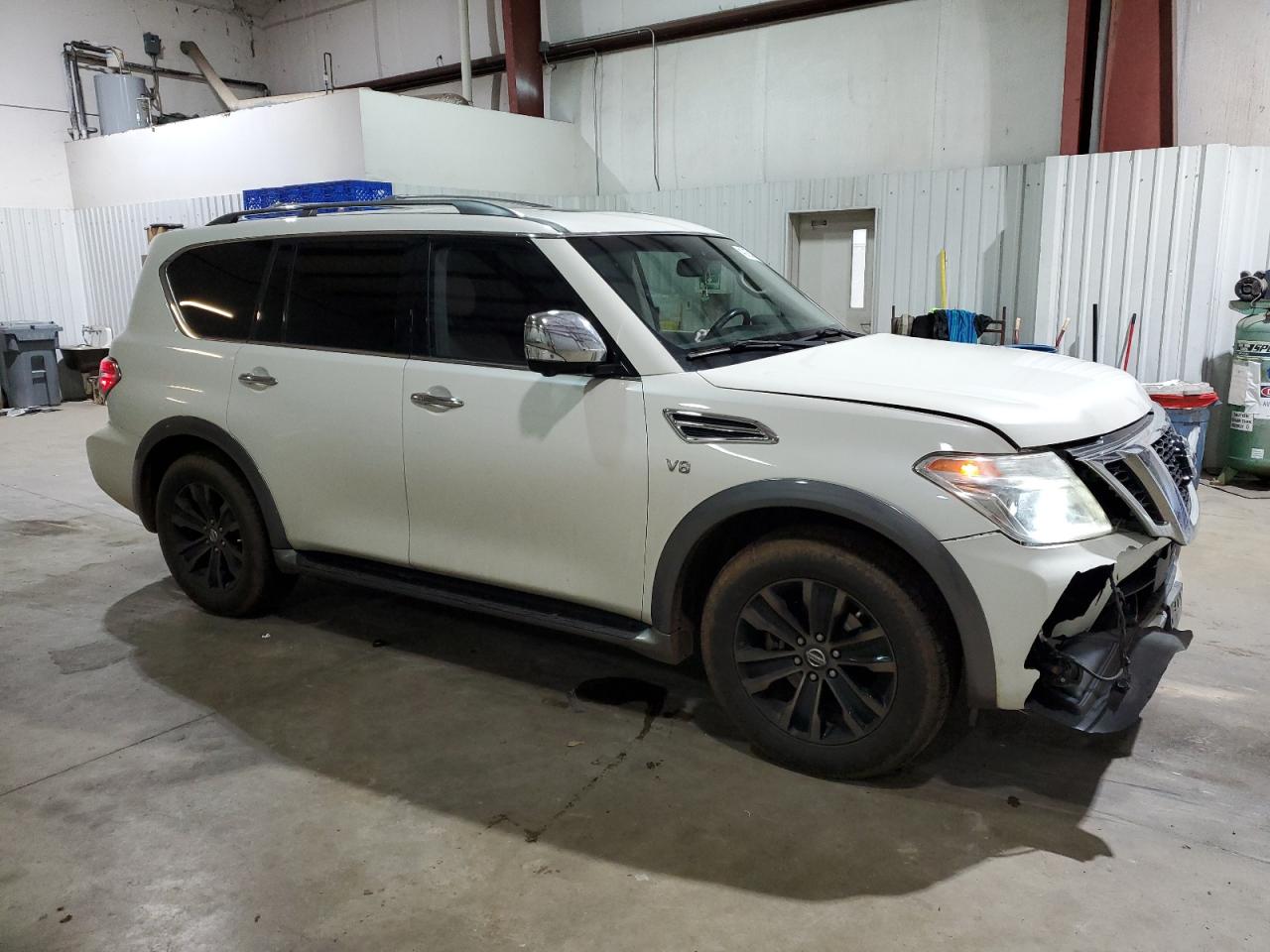 2017 Nissan Armada - Image 4