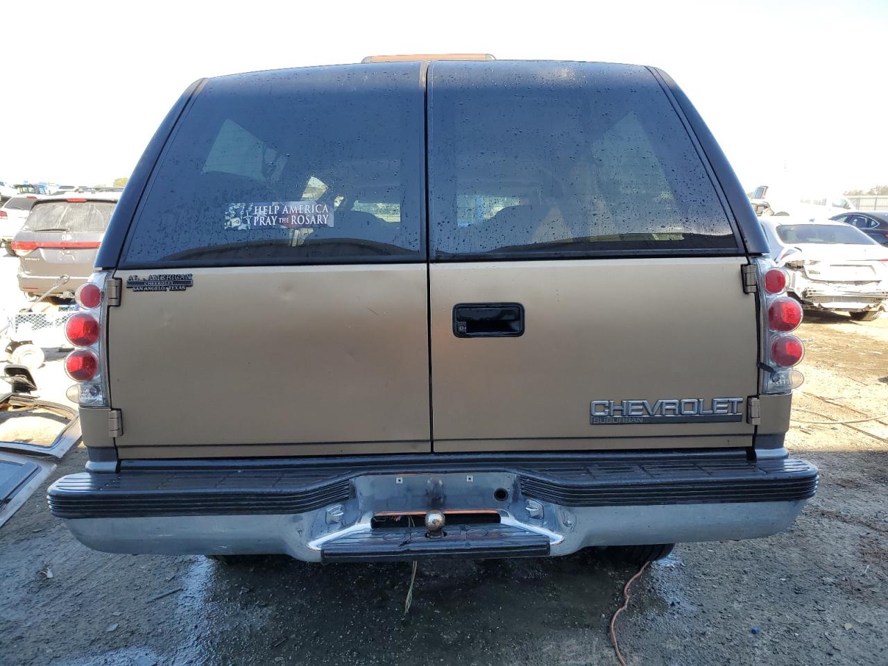 1999 Chevrolet Suburban - Image 6