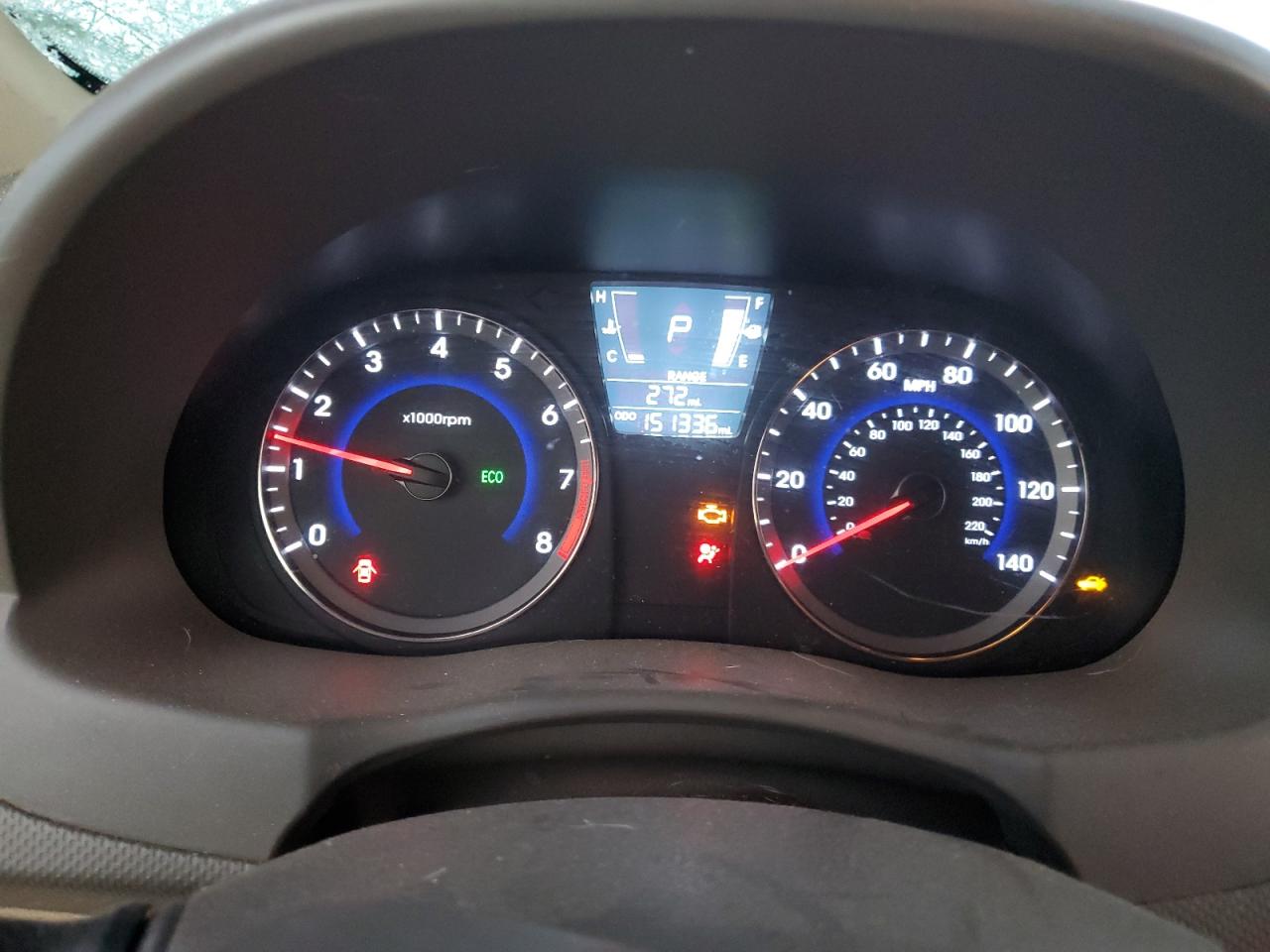 2014 Hyundai Accent - Image 9