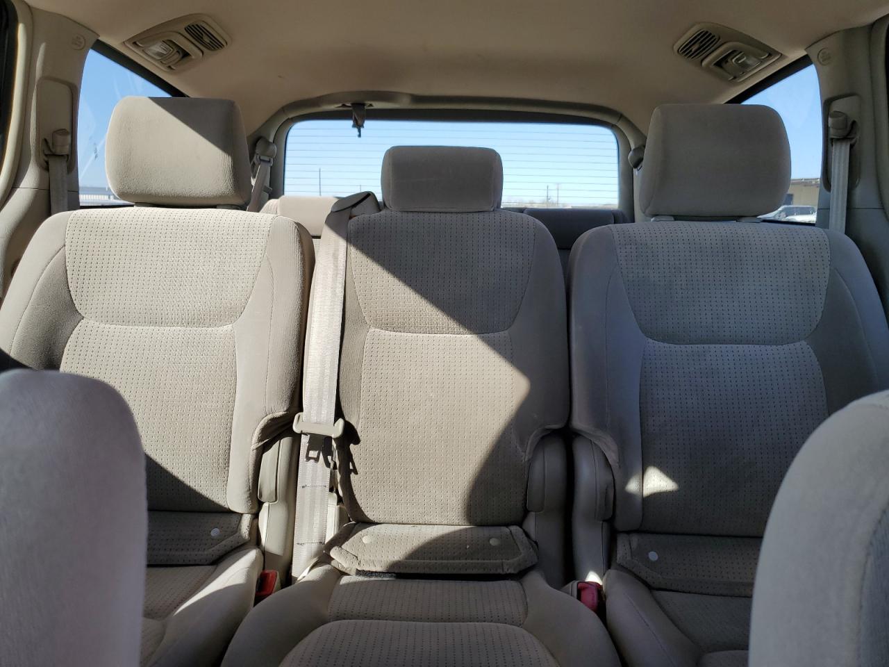 2007 Toyota Sienna - Image 10