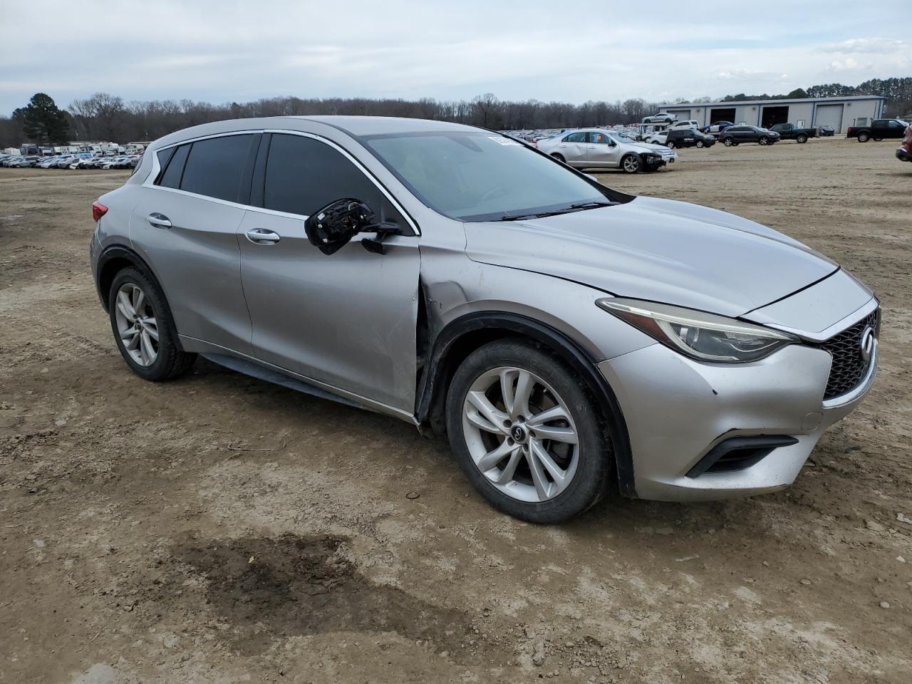 2018 Infiniti QX30 - Image 4