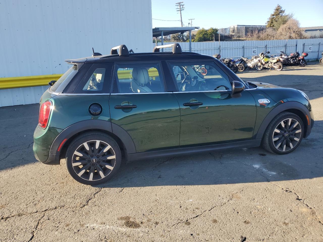 2019 MINI Cooper - Image 3