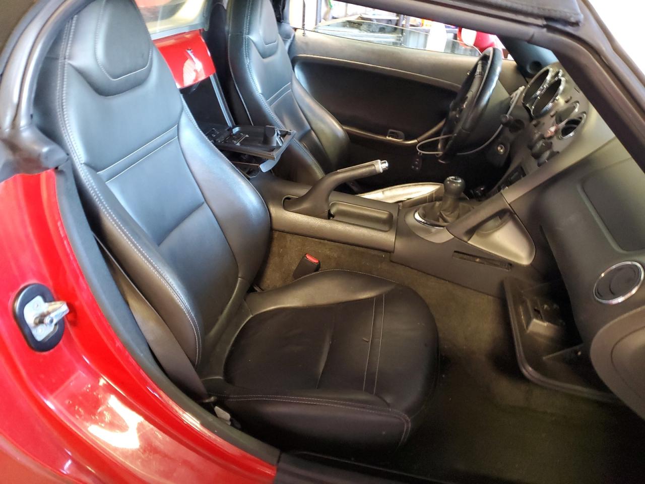 2007 Pontiac Solstice - Image 10