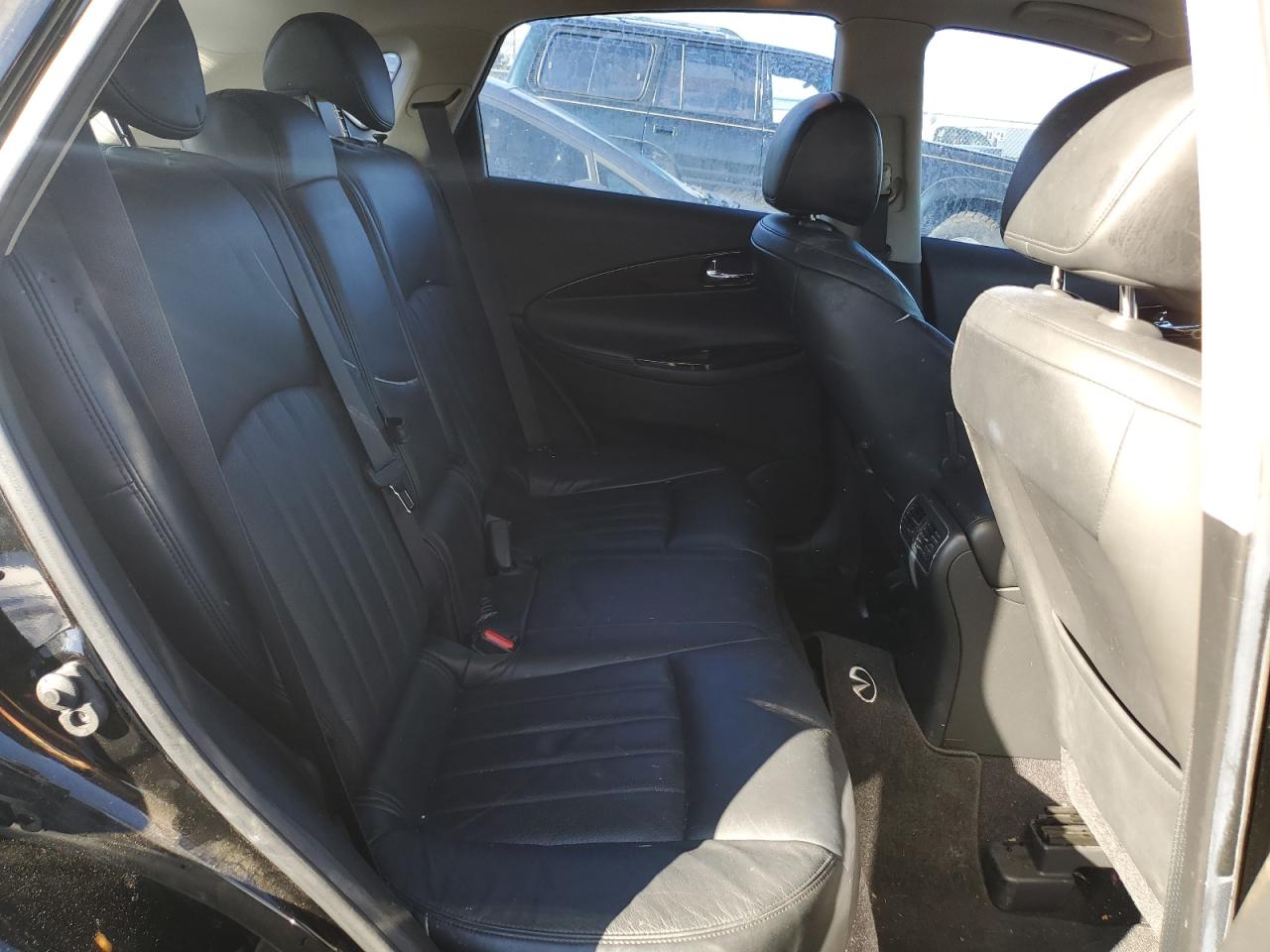 2010 Infiniti EX - Image 11