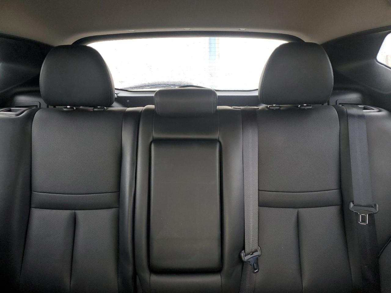2018 Nissan Rogue - Image 10