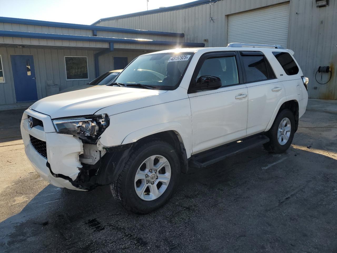 2016 Toyota 4Runner - Image 1